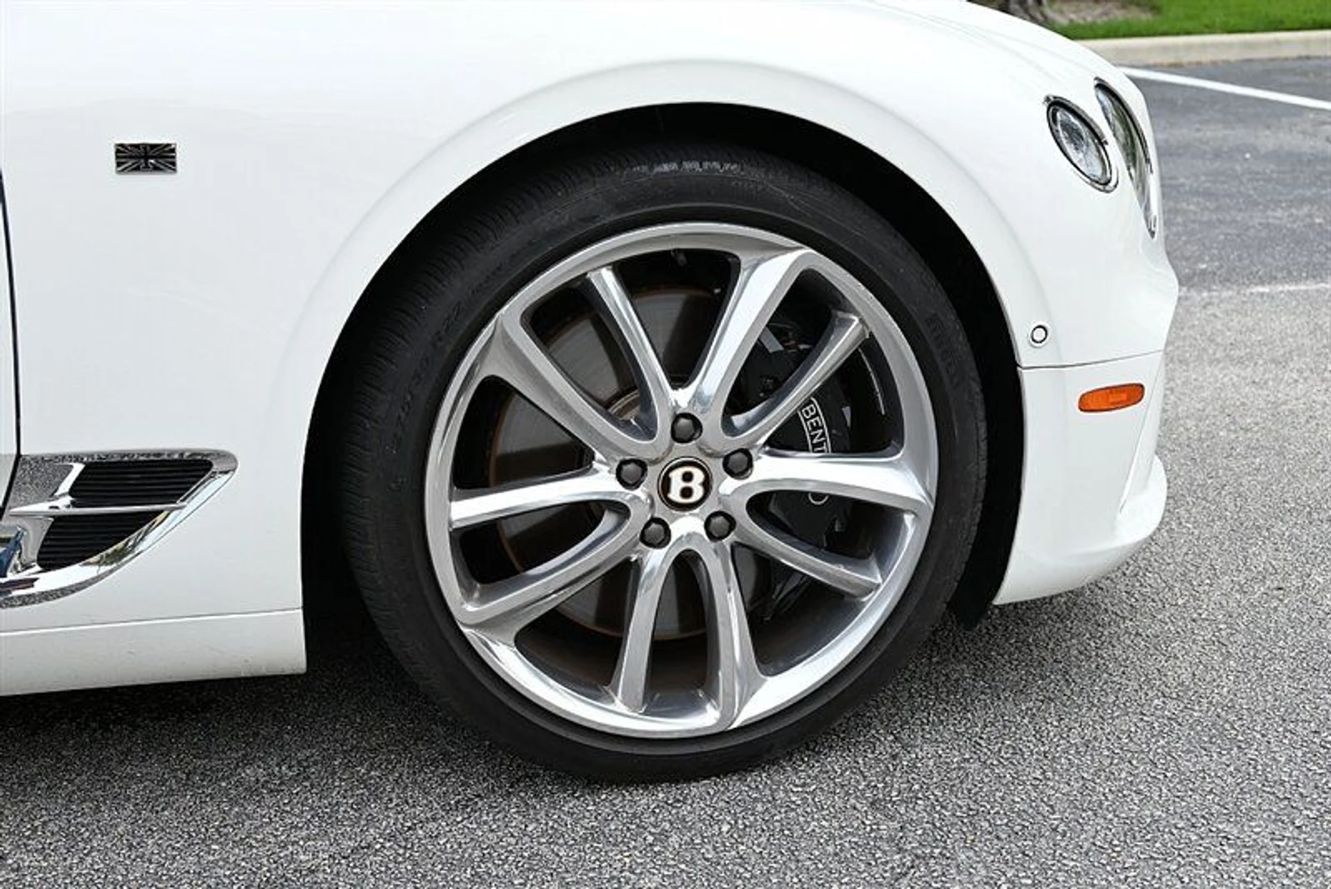 mph023_882902338_99e461a9f8_800_68462488c4