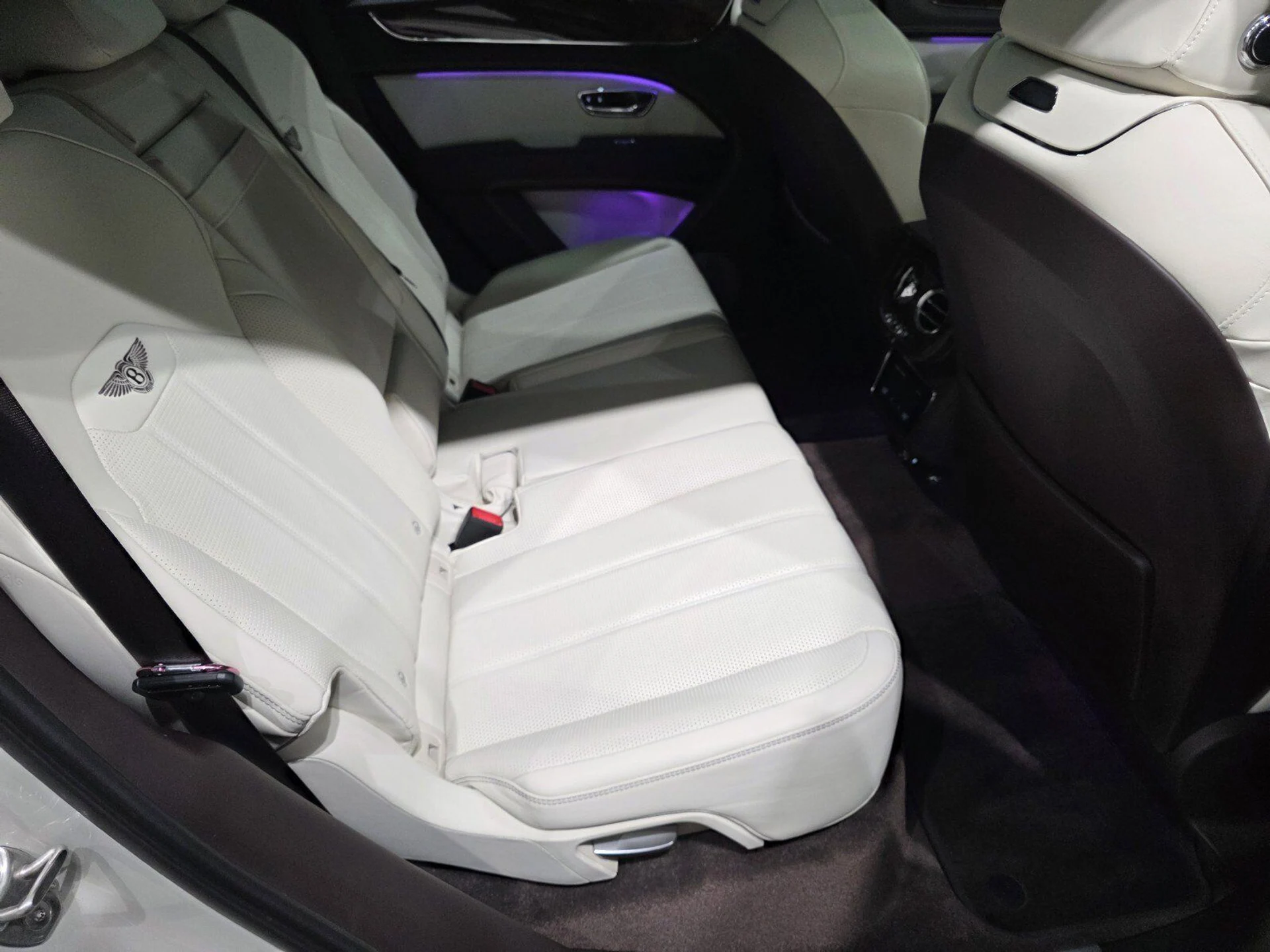 mph023_889634795_062144d8f59aa5c3ee36f9feb5f8bd5a_916cfff886