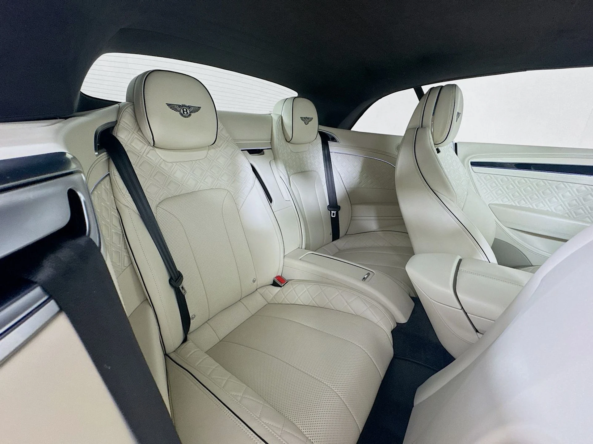 mph023_89043928_77d304cb01210626010b36581401c7bbx_4a2e381dd3