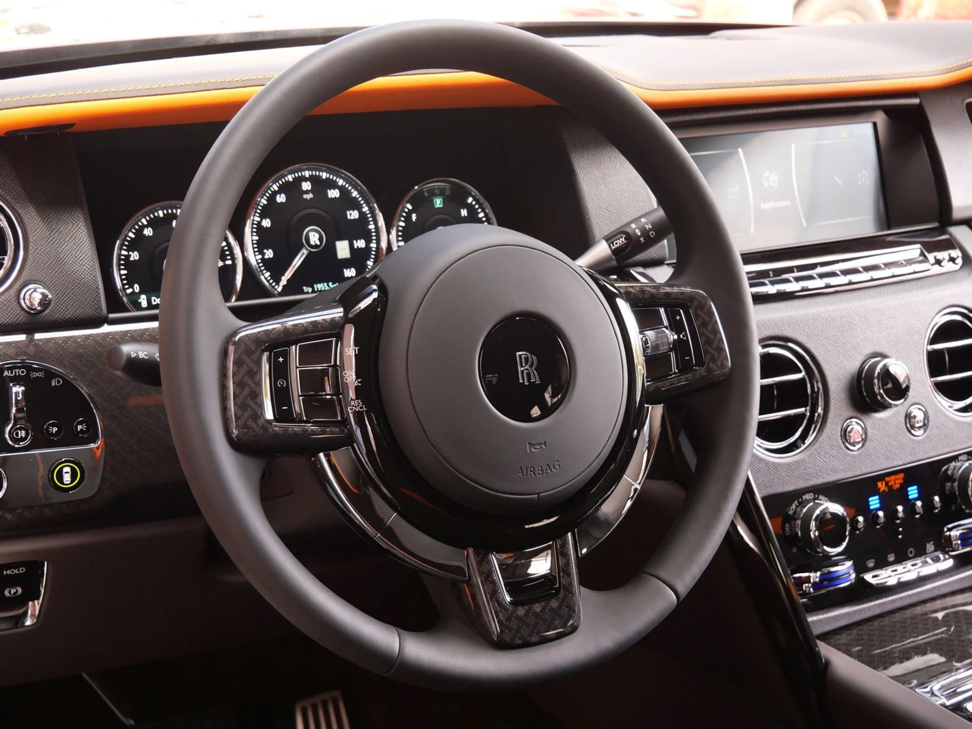 mph023_894467996_fc27187ba5935b609988af375beb1de1x_305f60fd34