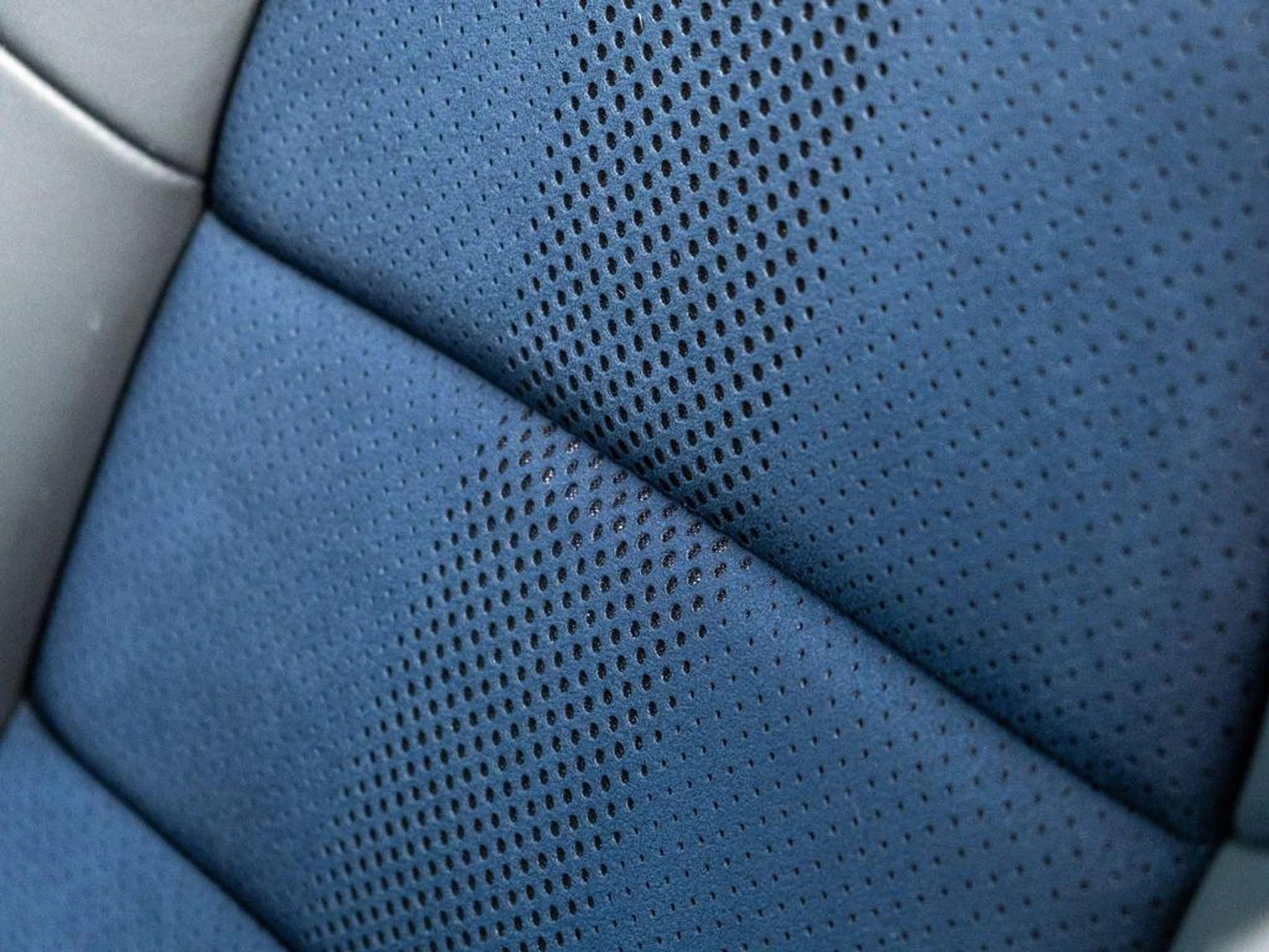 mph023_895780768_HL_5_IEWU_Lei14_S4_B0m4xzs_Yw_Leo0_df54e7f028