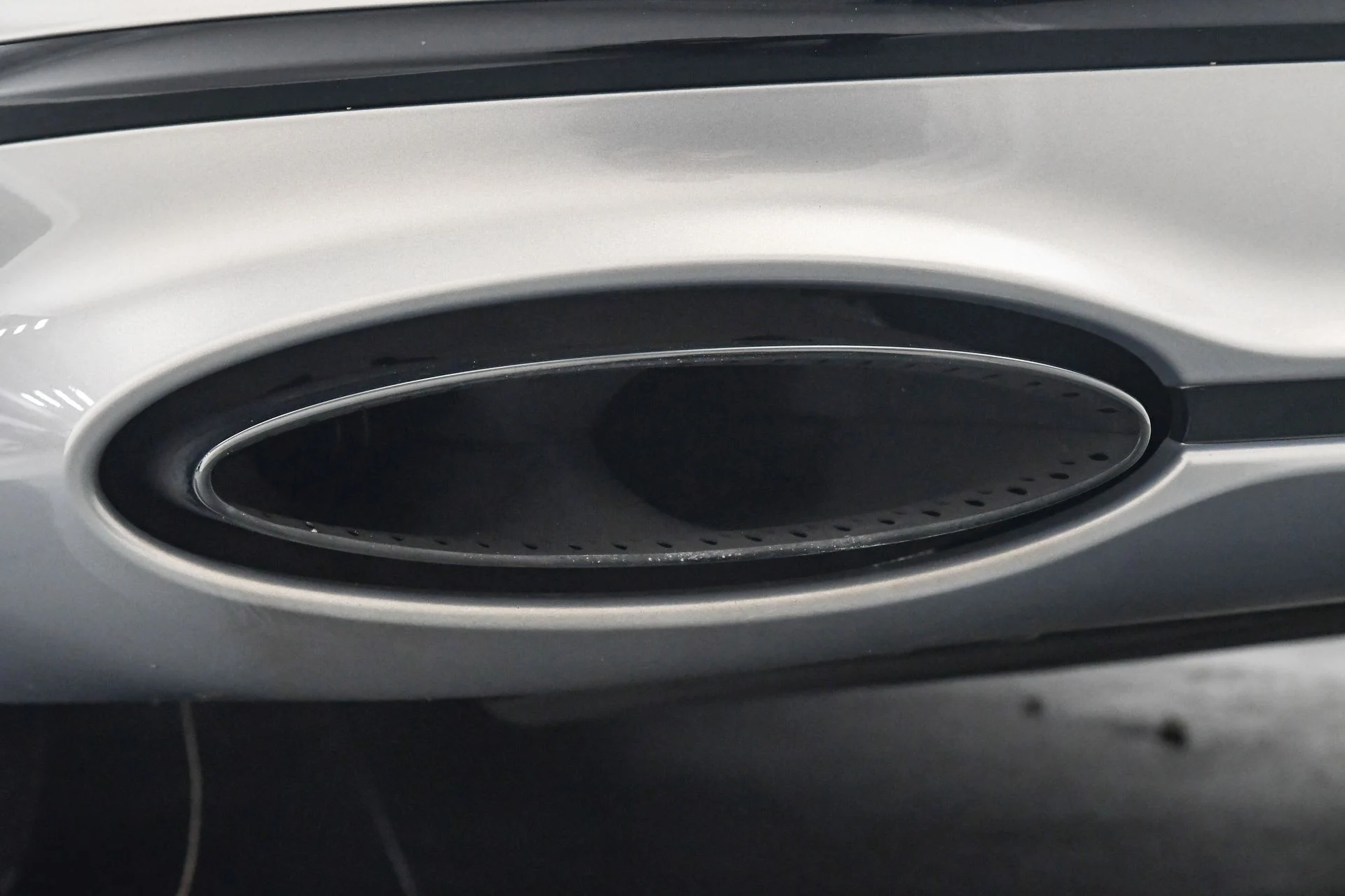 mph023_895827200_fe2ee894_f9f6_437f_b431_05f7231a4c7c_eb0dafaed0