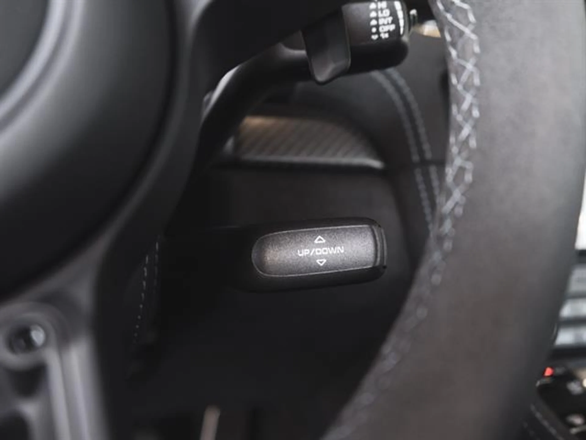 mph023_896163112_Jj_F_Pqq1_K_Agafbxr_AWEVTN_0_V_Zi6w_bb4bff3813