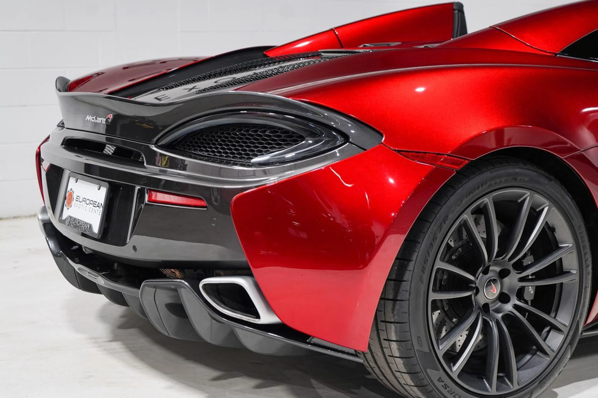 mph023_896670069_6fc820a779fd5ab2ddb478ec4c84571c_c7085f25ef