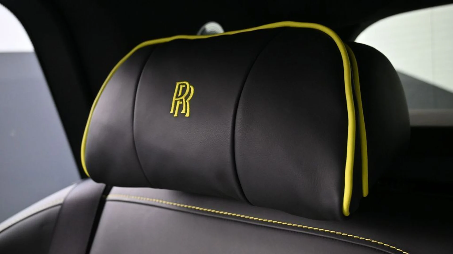 mph023_898463185_2593939038a28765d2bfe7051aaab77ax_98fae84cc9