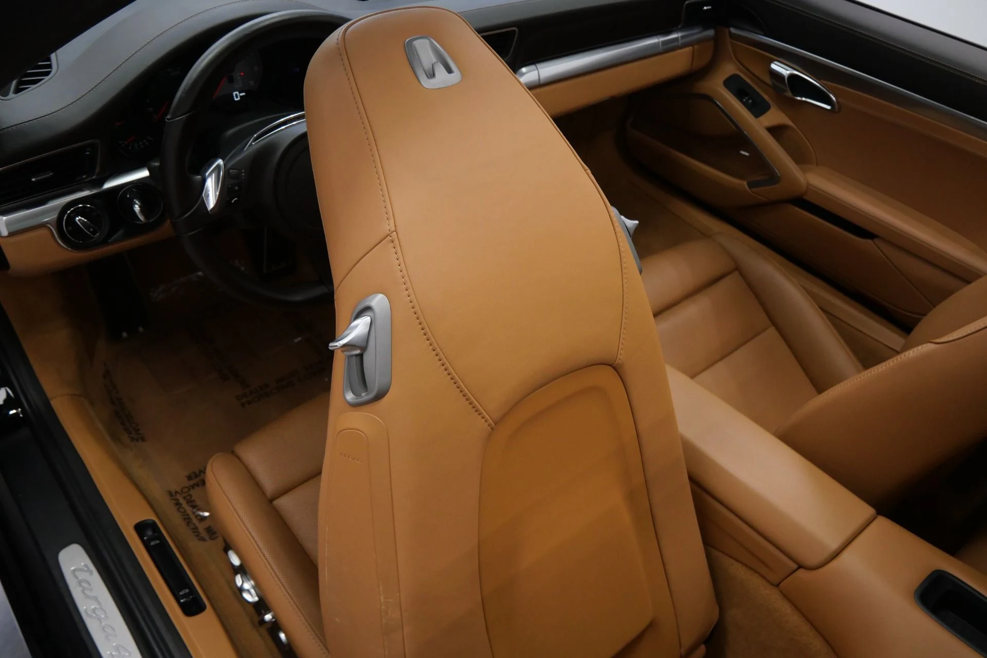 mph023_899416331_Used_2015_Porsche_911_Targa_4_S_Premium_Package_Plus_Two_Tone_Interior_1781207987_54a070ef2f