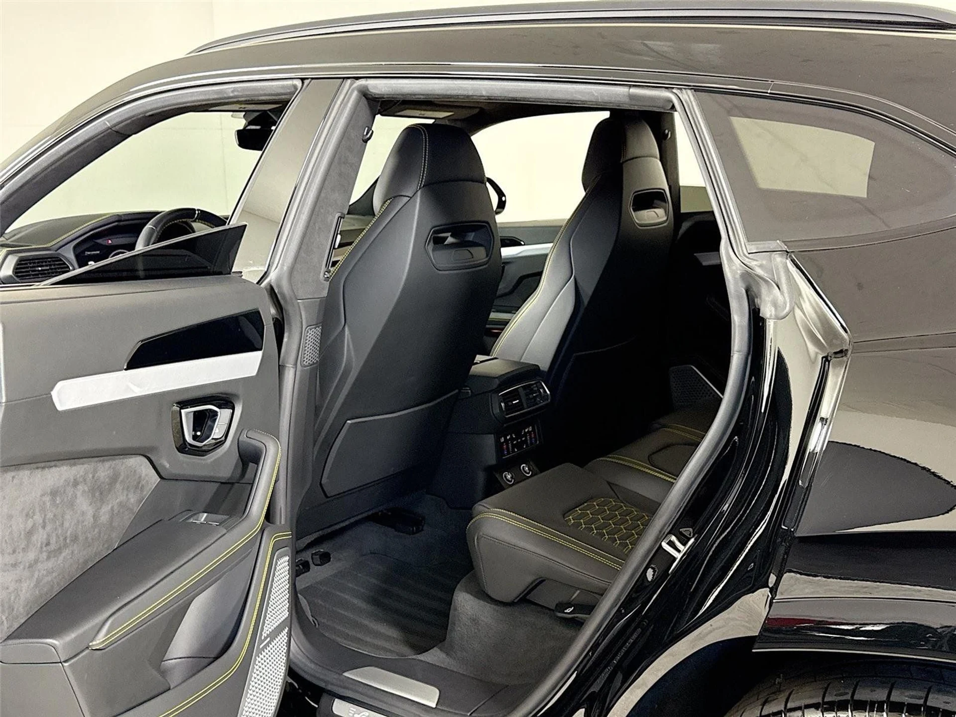 mph023_900289585_aed4f9c8e63403f7c7c70da78a31d7a9_0b7d839feb