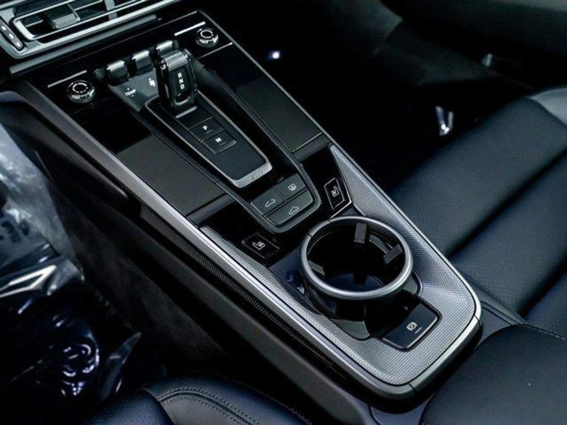 mph023_901583882_x_Eu_Zci_G_Jt_W_Bktm4fmon_Zh_Lh_Cm_Tg_ac42bf9bb9