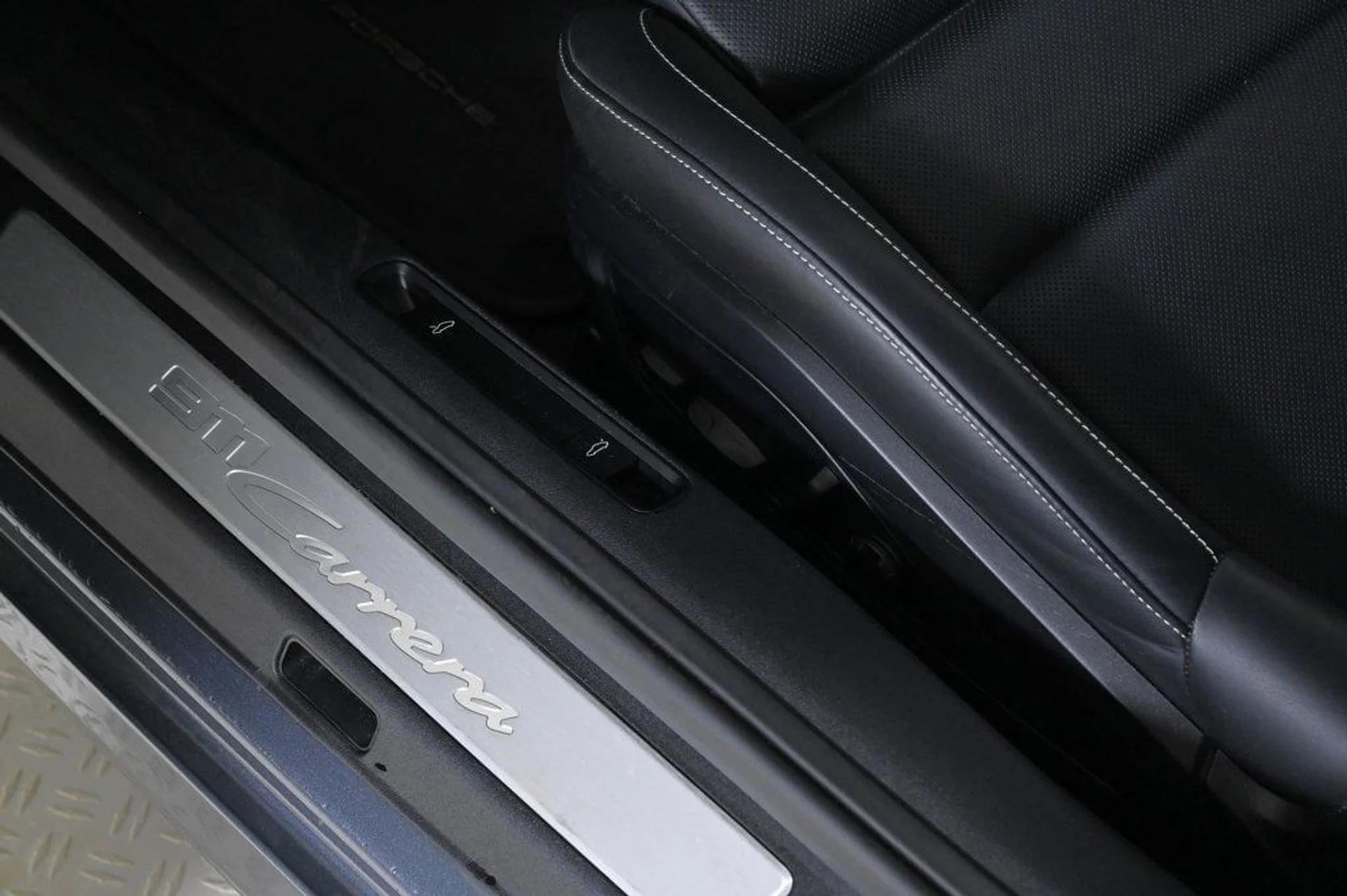 mph023_902759659_8cca87525cfa4fc5b2aa1ec4ea596b01_f8613297f7