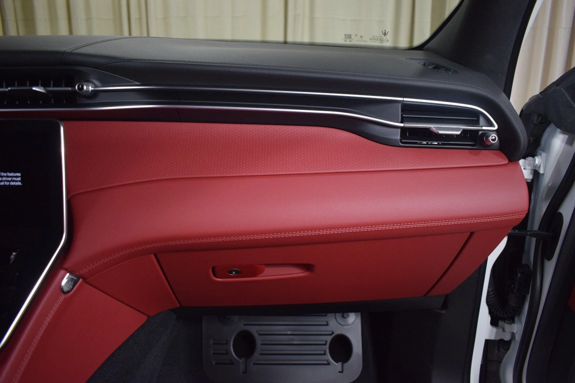 mph023_905735687_88827fdfe6bcbadd0aa9cbc43b982899x_d85e302837