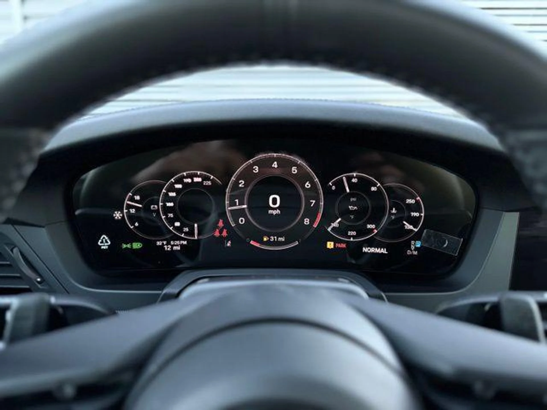 mph023_909280497_WH_FH_Mv0_Pt2g_Y_At_Vo316_Fo_Grgqw_d0c4e97cfc