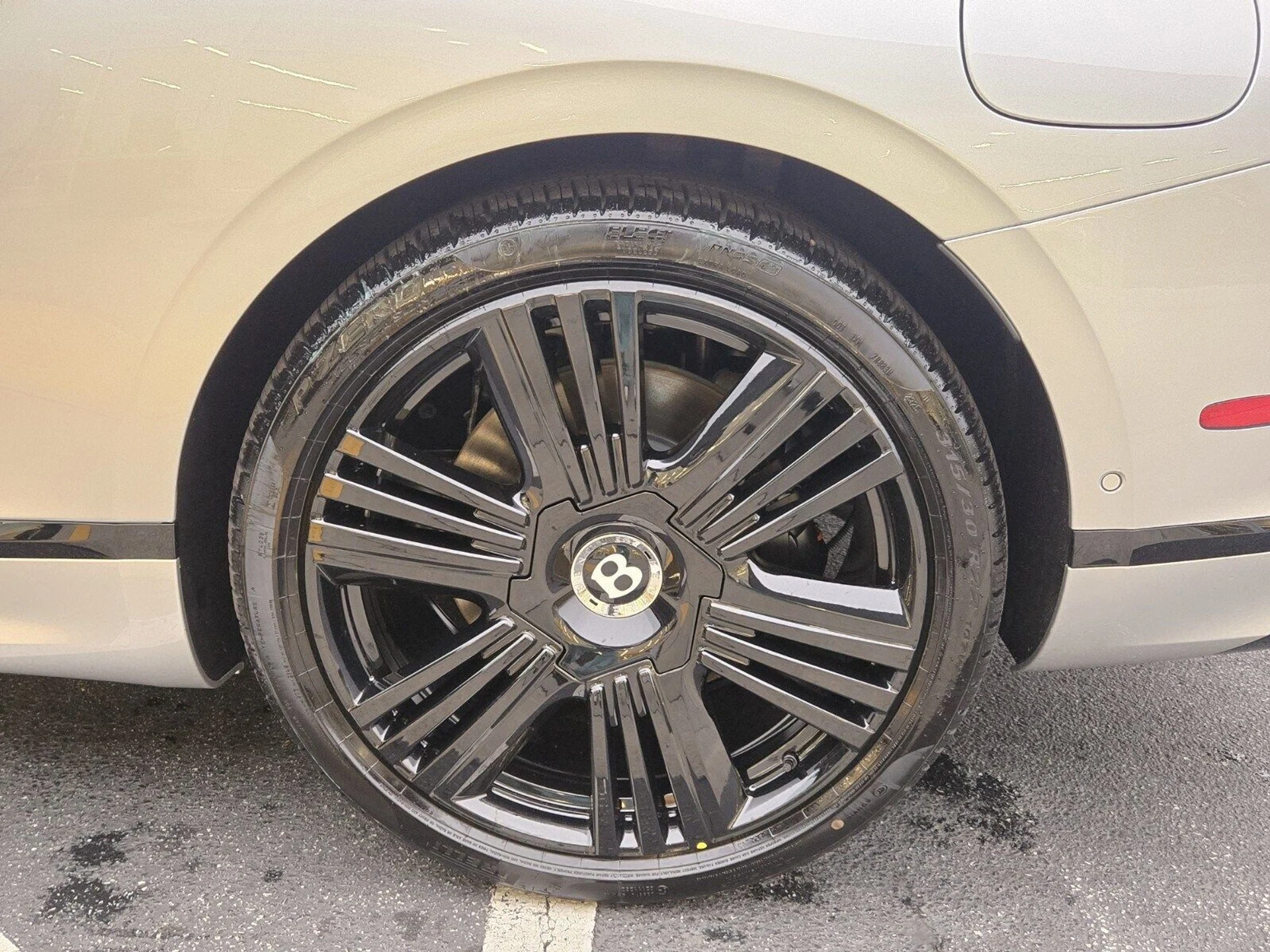 mph023_91741993_ab44dbc65063dc9d768e6700bc4b6f92x_aa14d32e53