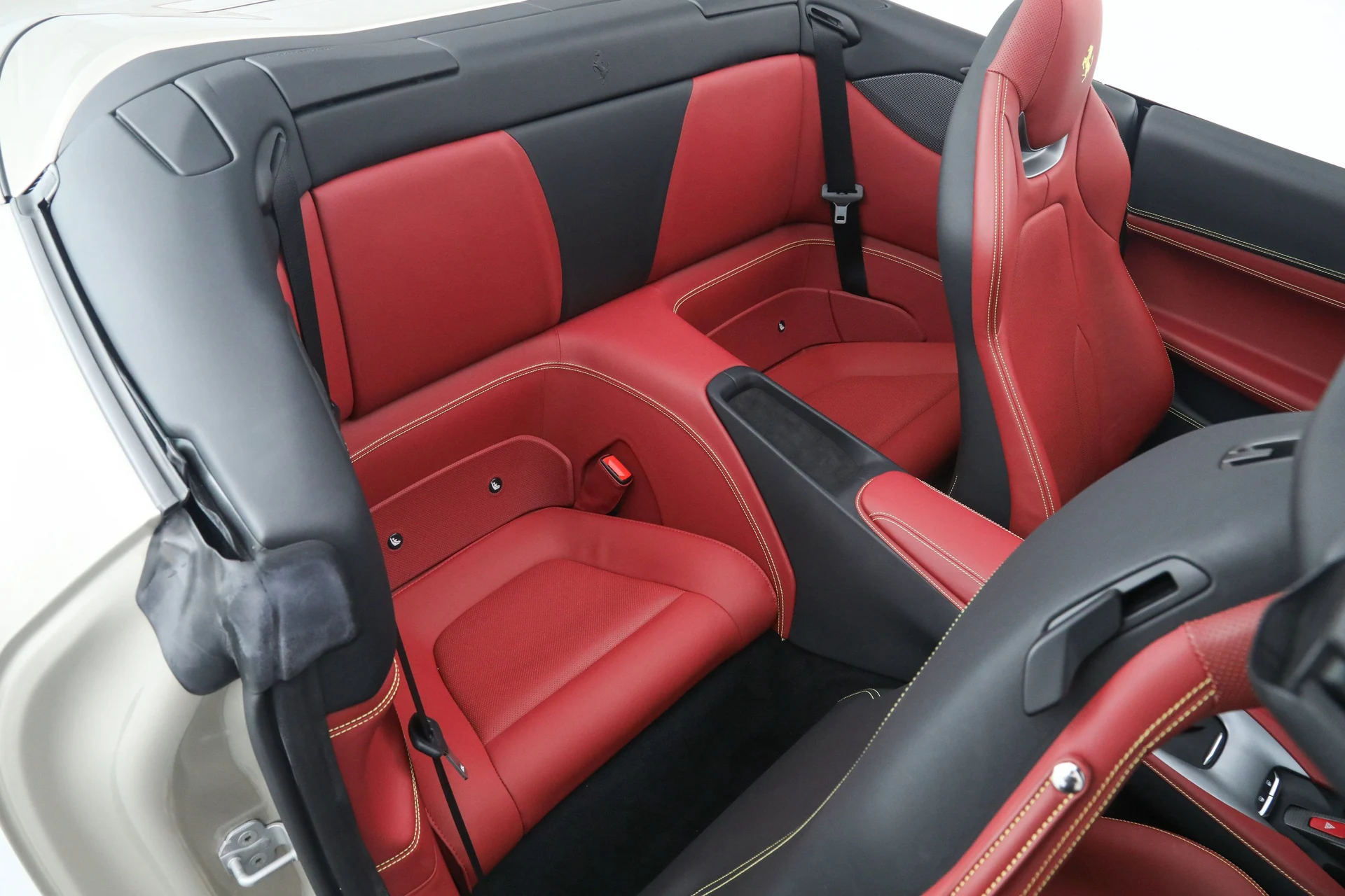 mph023_920876024_aa44e91e1934fd08d20a1fc1eaf8314a_8cecb47371