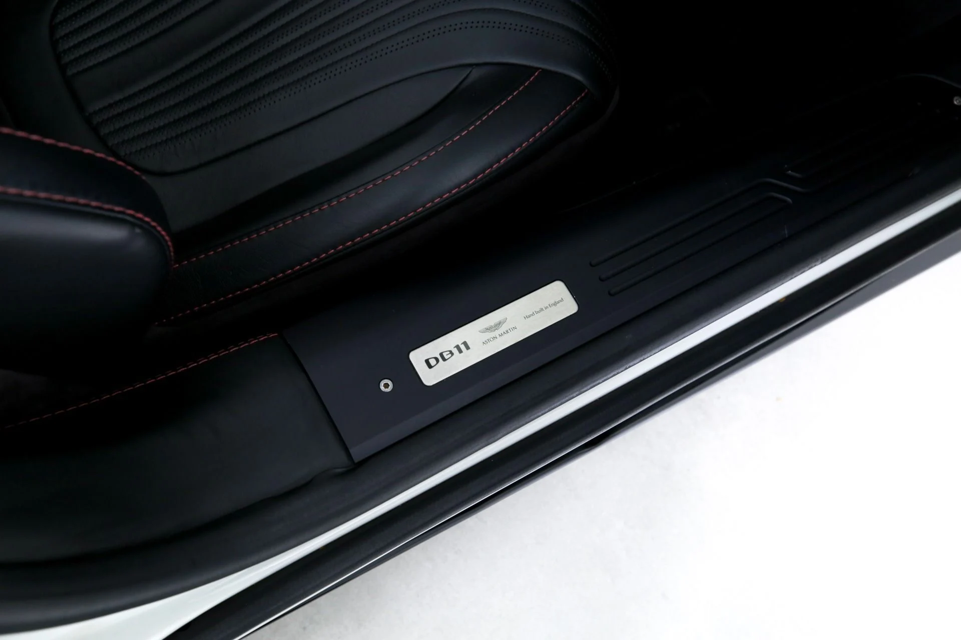 mph023_925970349_Used_2020_Aston_Martin_DB_11_Volante_1782494523_a4f7dba9f8