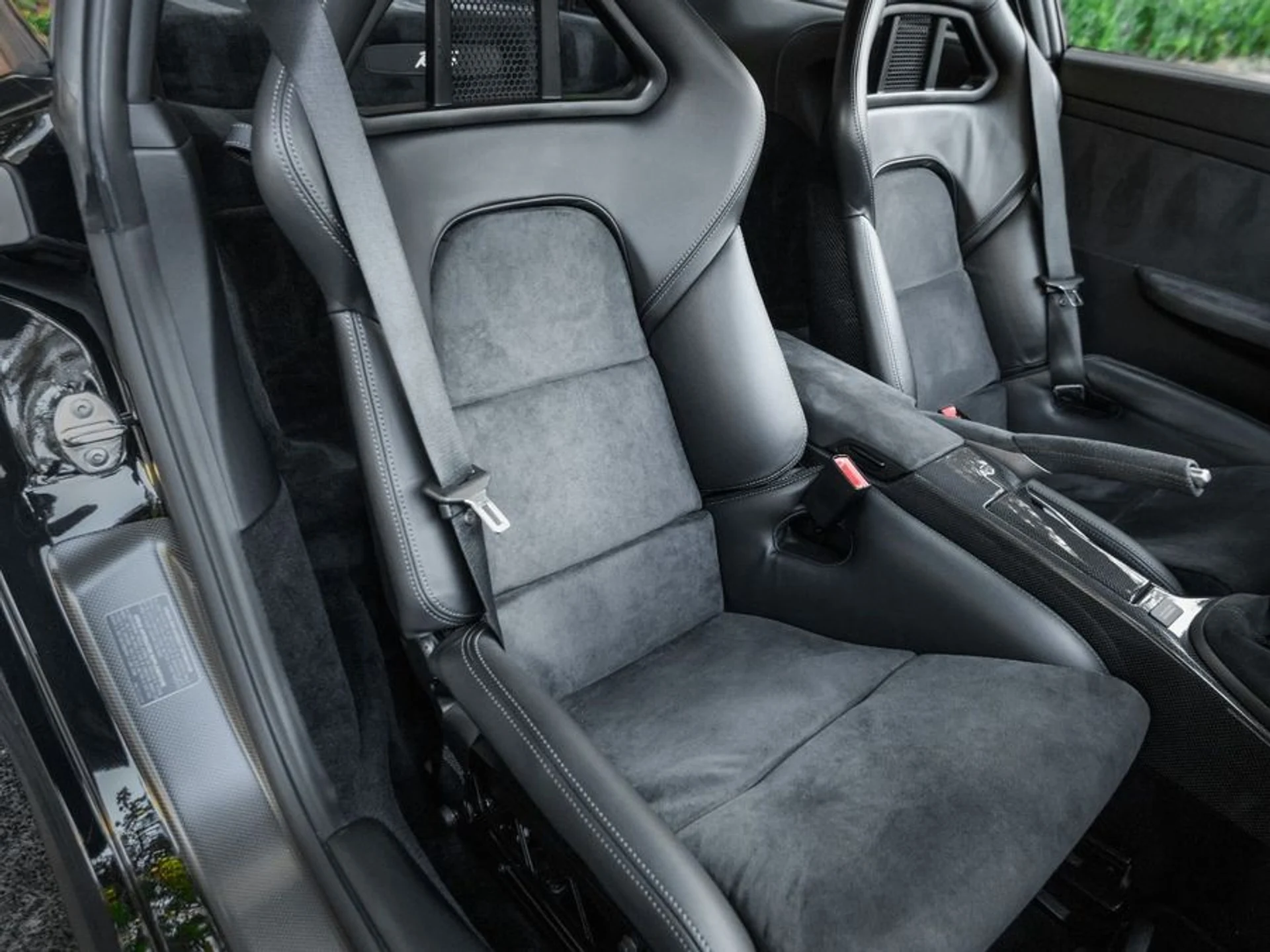 mph023_928348362_535293ce_ff9c_4b7e_8adc_a8e61950af97_c43c02c662