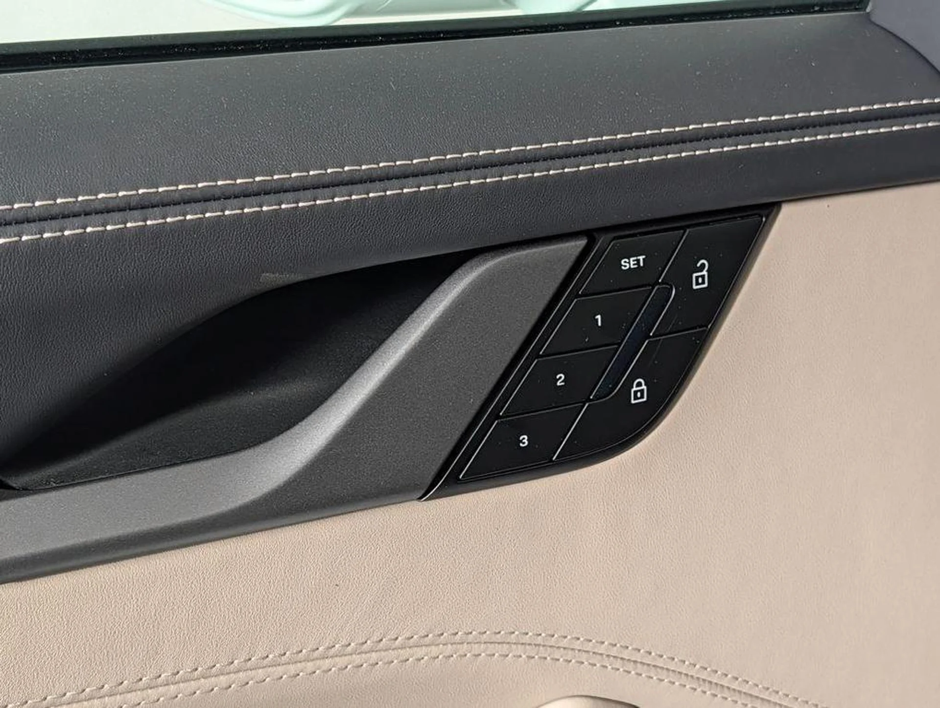 mph023_929354700_w0_Oi_M_Zsiy_Sj_F_J_Qjc_SU_57o_NM_0_01dbdda77f