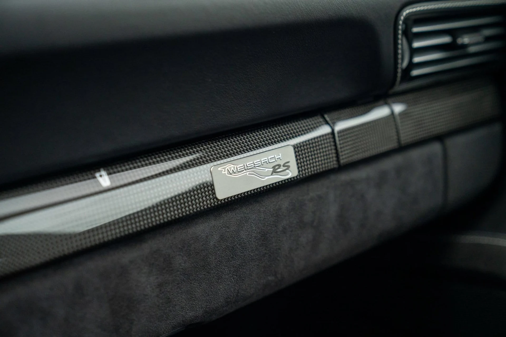 mph023_932438327_110fcb9de1a3c284ff13c59eee1d89e0x_af7540e693