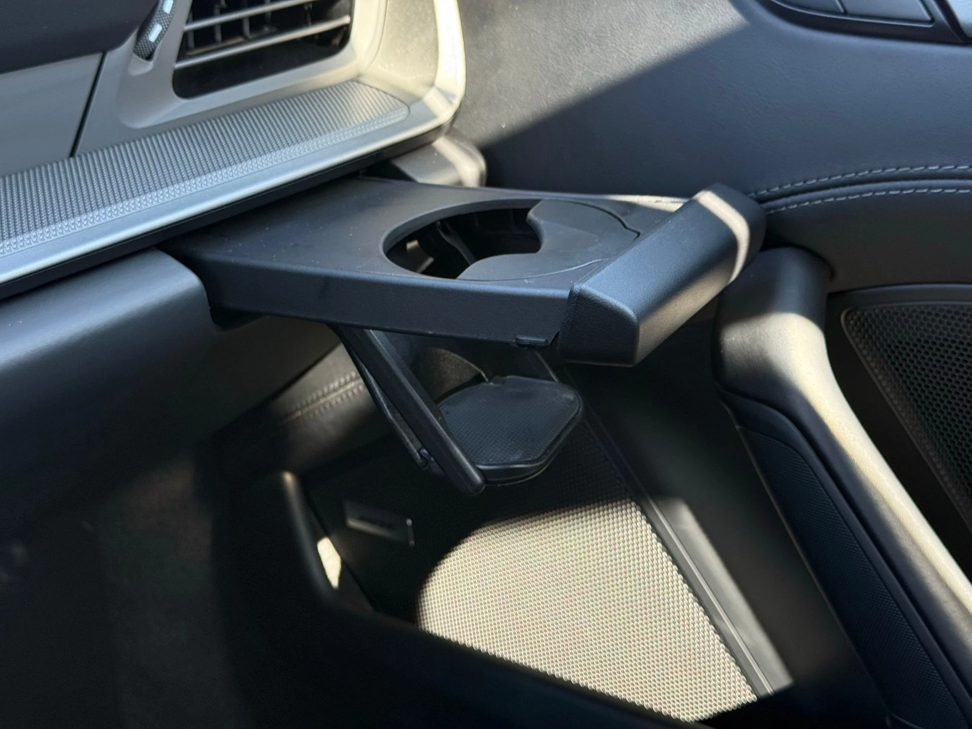 mph023_936022872_8b5ed36a1c39da2b4e61e40c52a676f6_cba43b1168