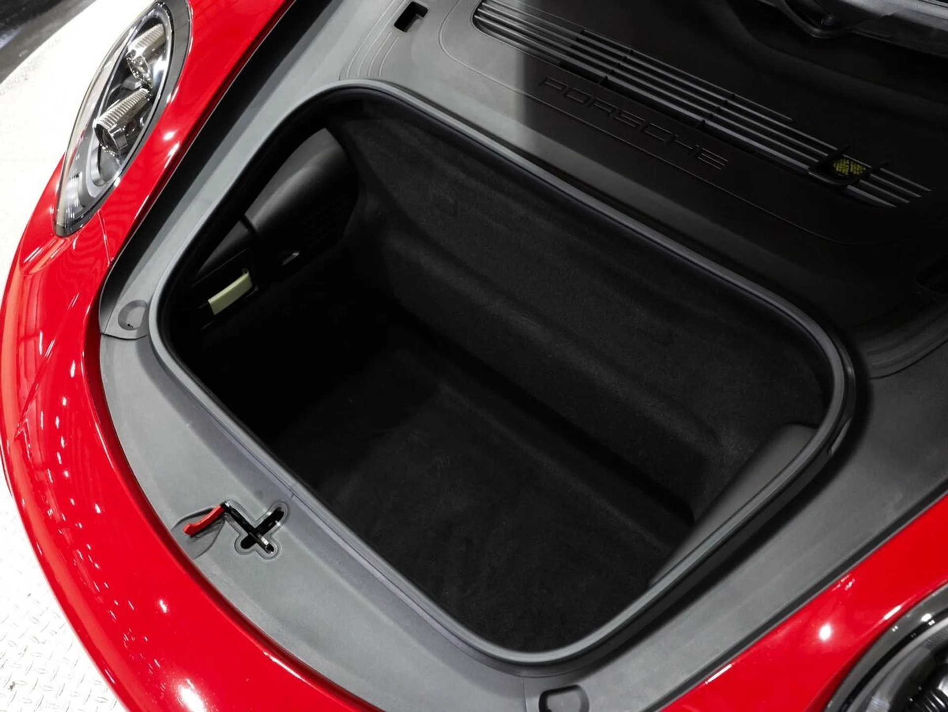 mph023_941522861_yqnvh3t4skgclc7u2w06y09xdpxx_f247773094