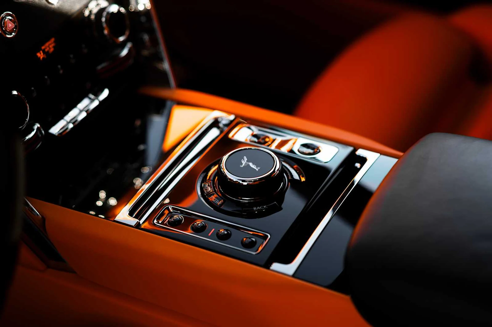 mph023_941641126_b9cd5758b24be65916eb717d06069c3ax_eee45c2de3