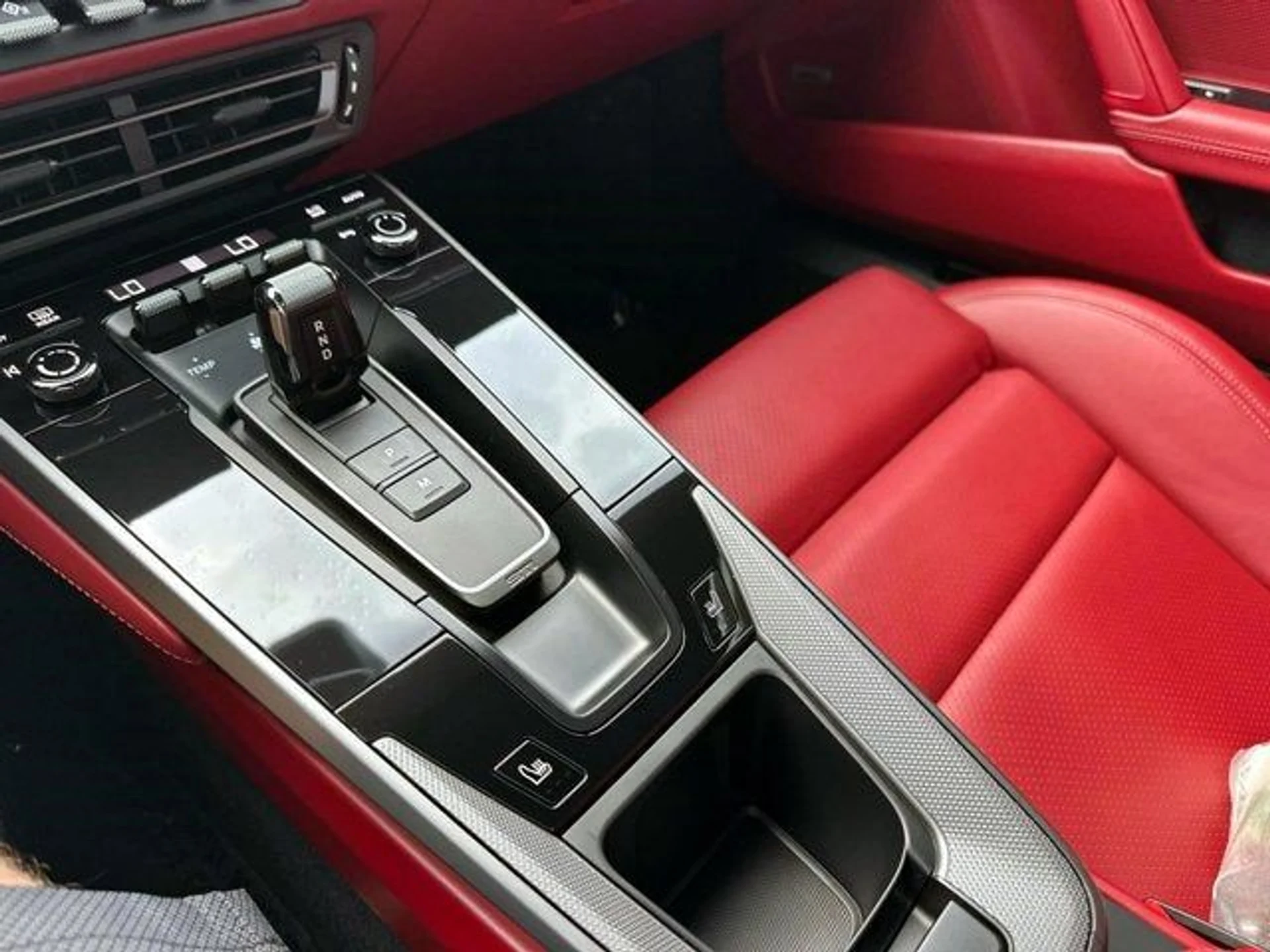 mph023_946667675_24_e05fddc2bd