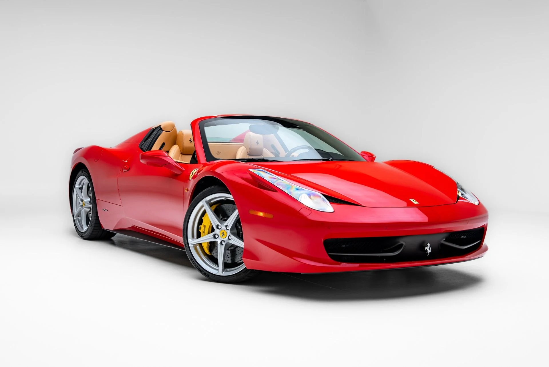 mph023_950842967_Used_2014_Ferrari_458_Spider_1778539625_2e775312dc