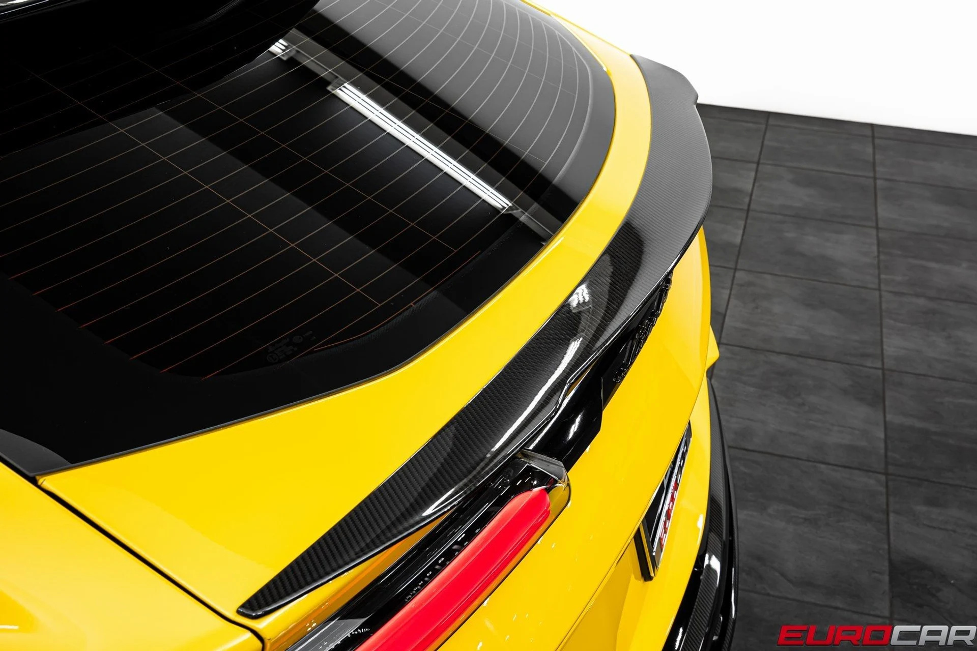 mph023_962435965_image_24_9ffe8d1f74