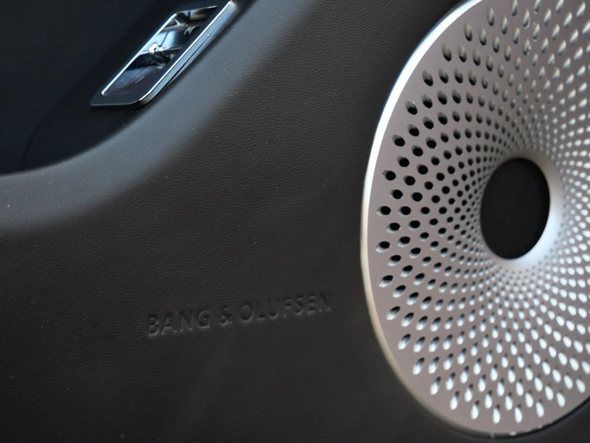 mph023_962804592_1b3060dfbe39d67cf93bb3738a3d7b6fx_9d40a6a83d