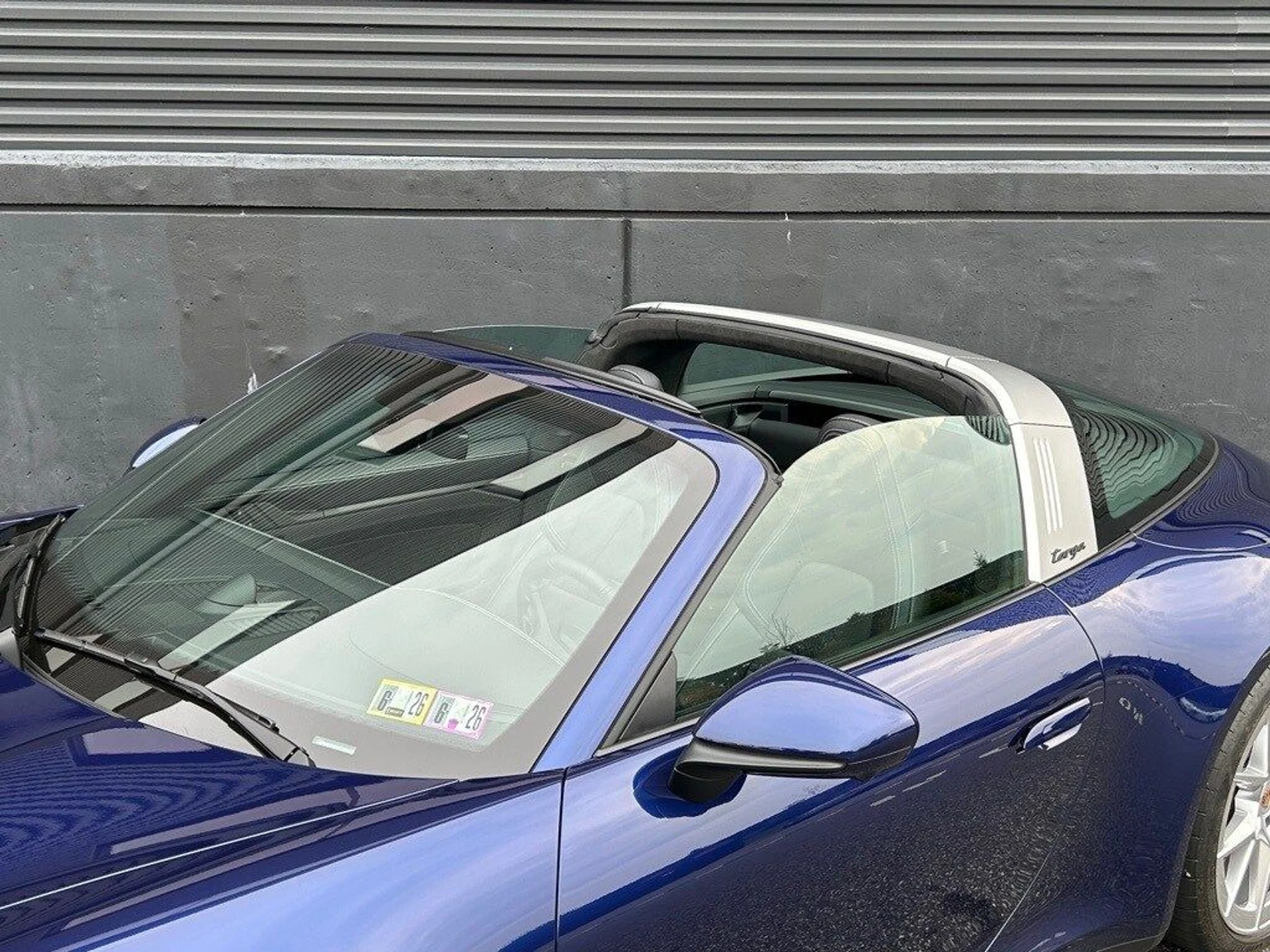 mph023_964231615_a84d03b9762c9bba02f9d7f85c7e8000x_393f6347da