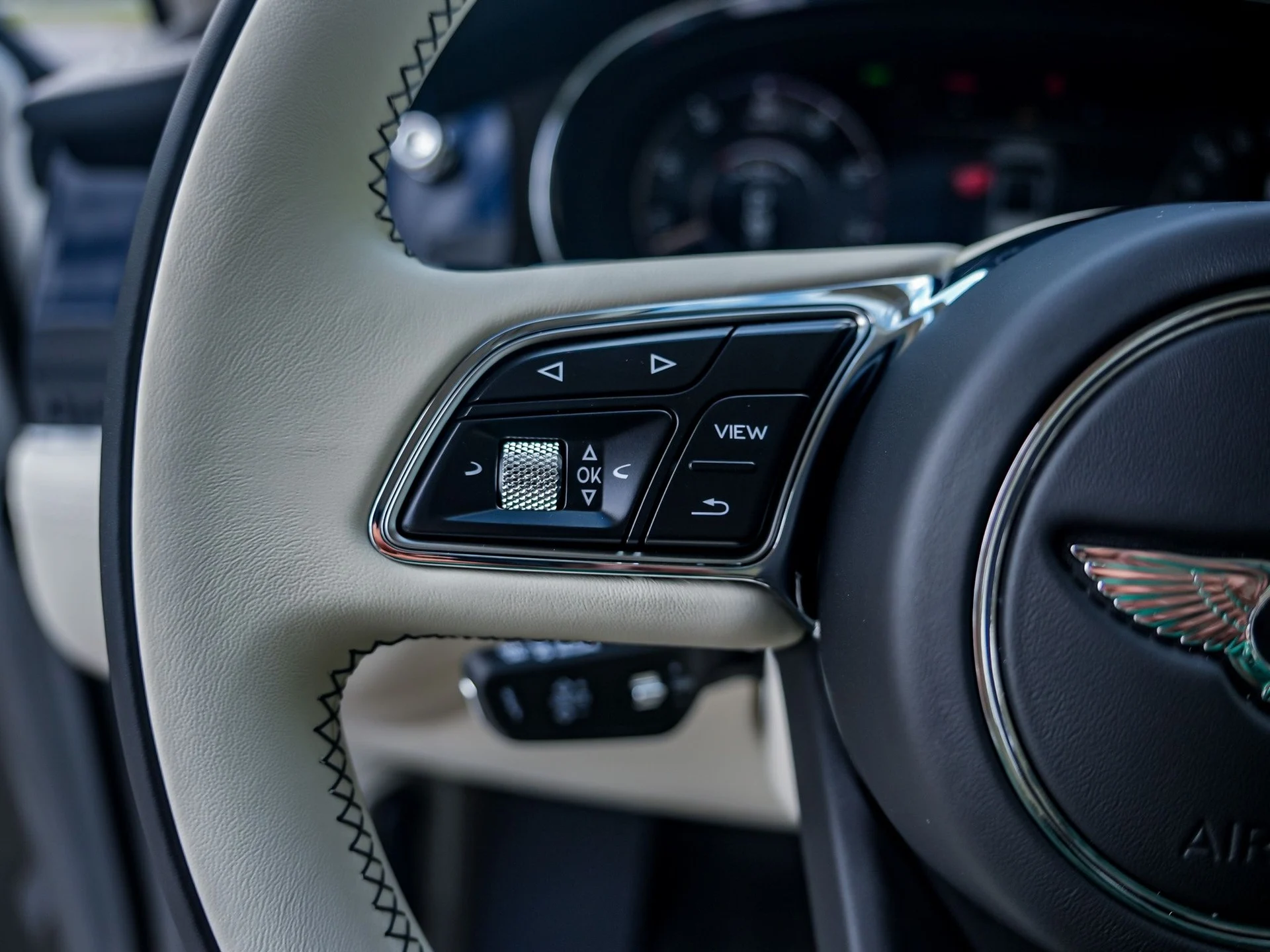 mph023_964691435_Hi_Tech_Luxury_Imports_LLC_SJAAT_2_ZV_8_TC_034150_image_23_c05d2a47fe