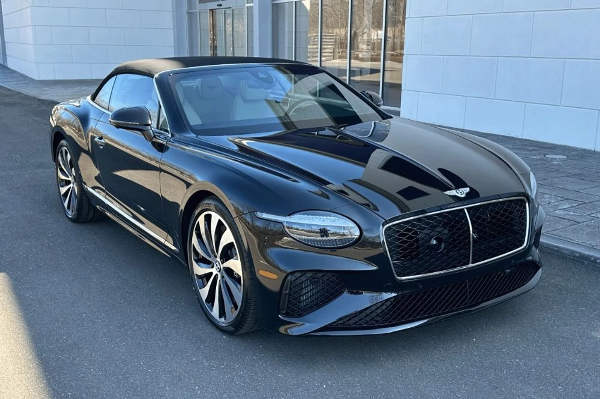 mph023_971360589_New_2026_Bentley_Continental_GT_GTC_1773231268_a741351bbd