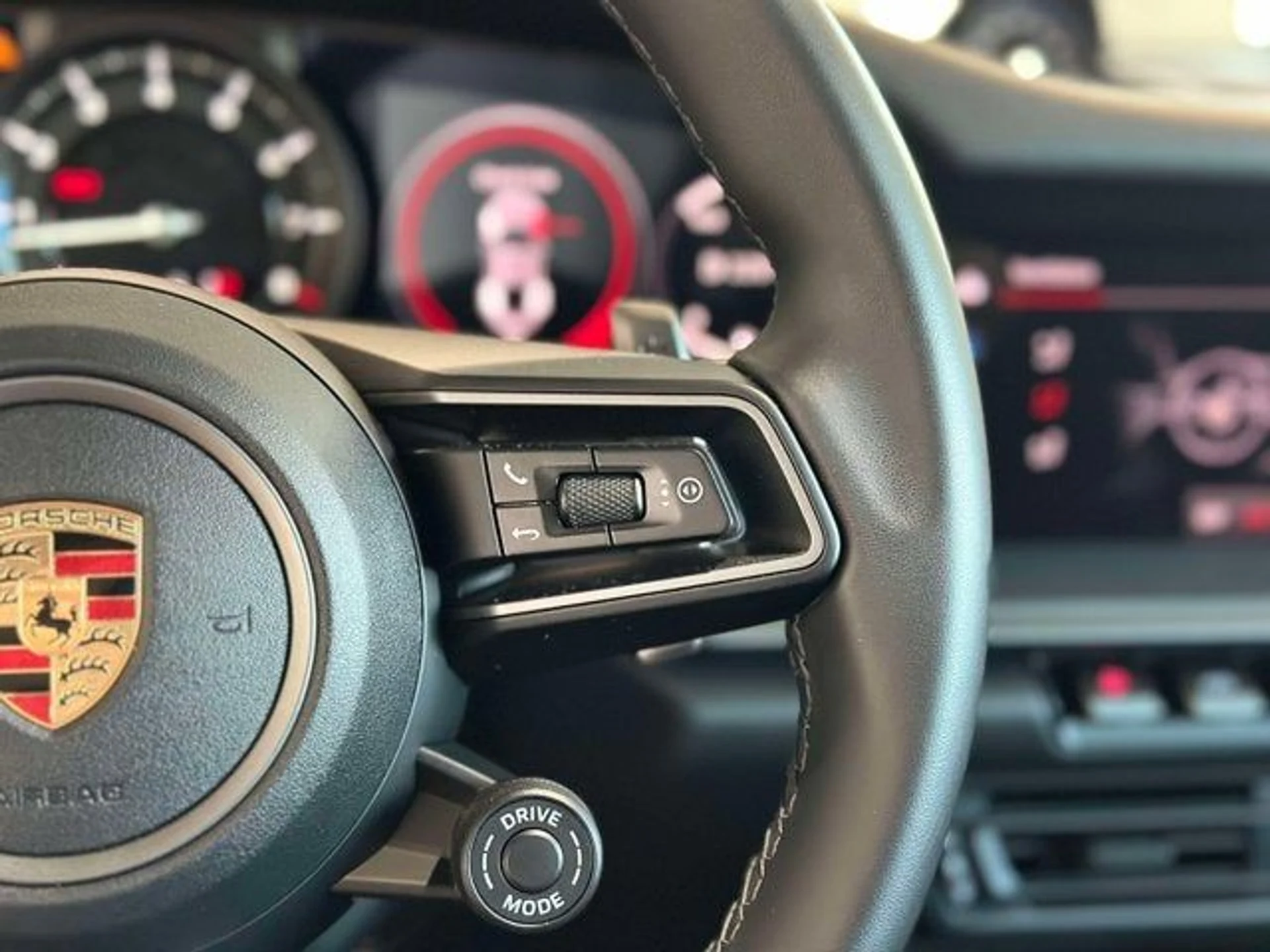 mph023_978547304_24_77acb930ed