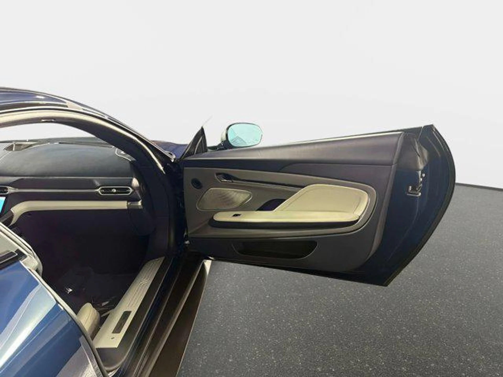 mph023_97963370_K0_U_n_ZP_Zw_X_Xd_MMU_6b_HL_7h_W_Tkr_M_bcb3501aa7