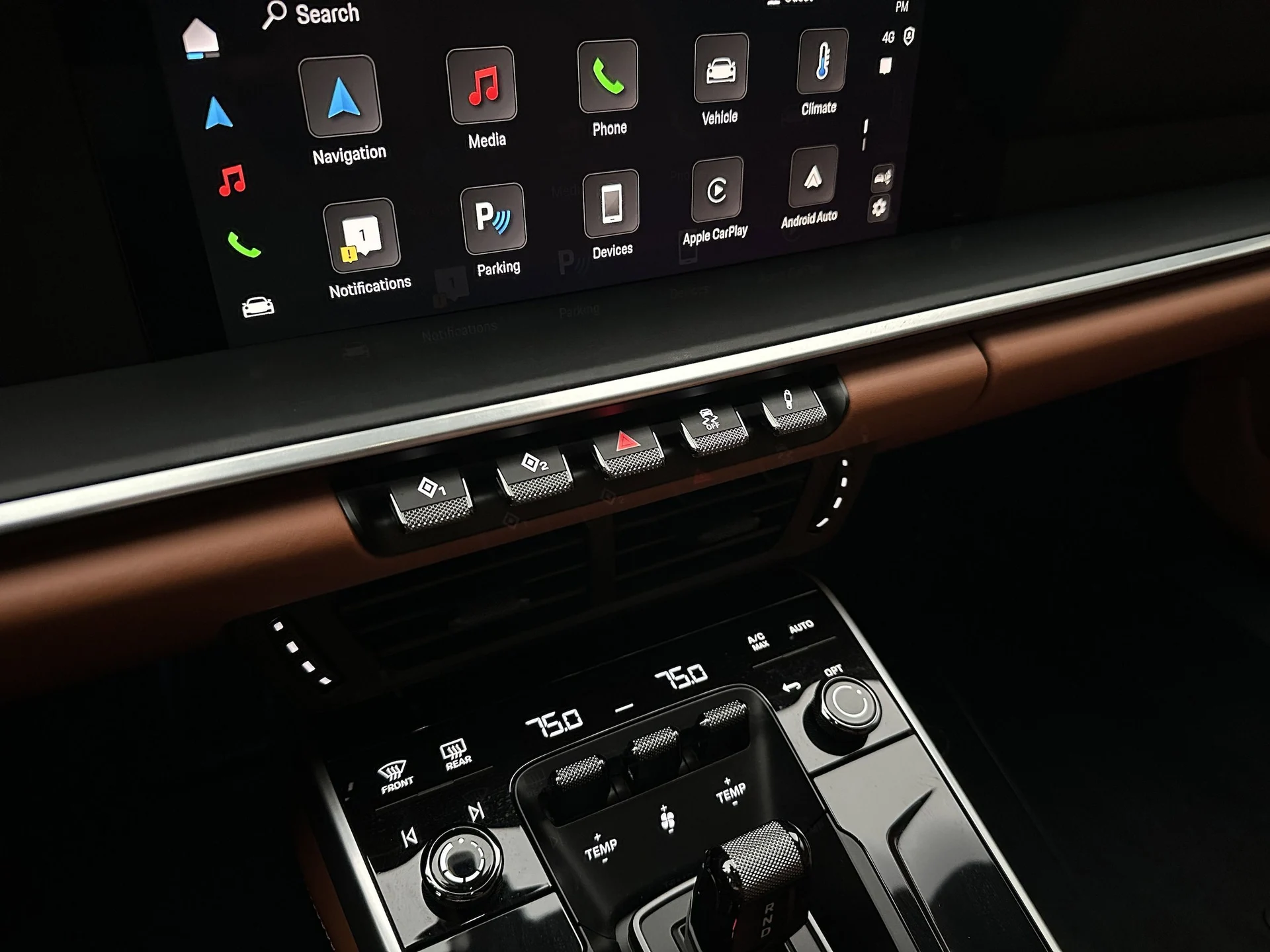 mph023_987622927_927ee43aef04207cd2c57b2ae5e4c769x_977cb82922