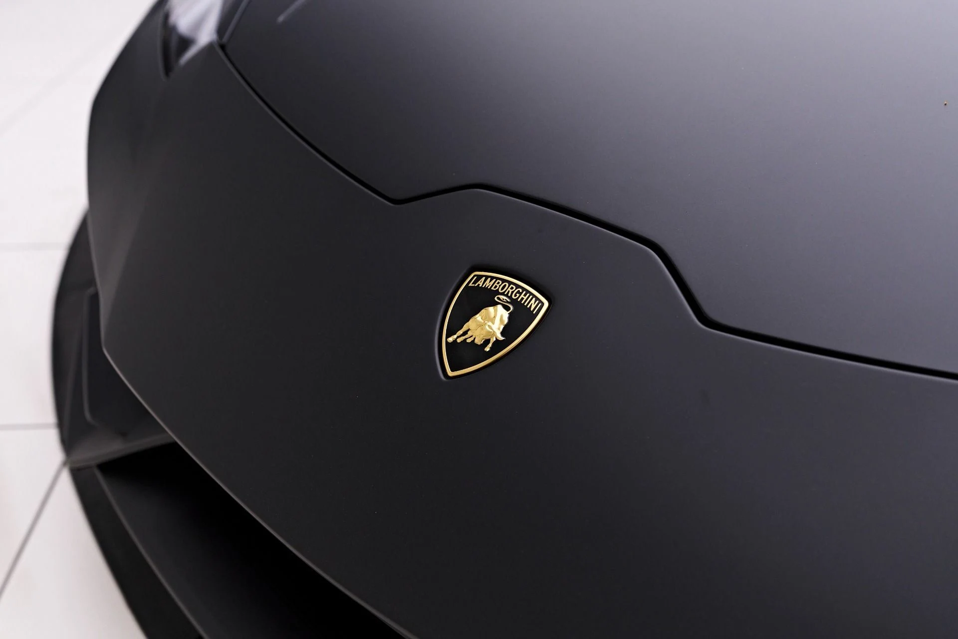 mph023_989202832_Used_2020_Lamborghini_Huracan_EVO_Base_1755655879_41109e2dbd