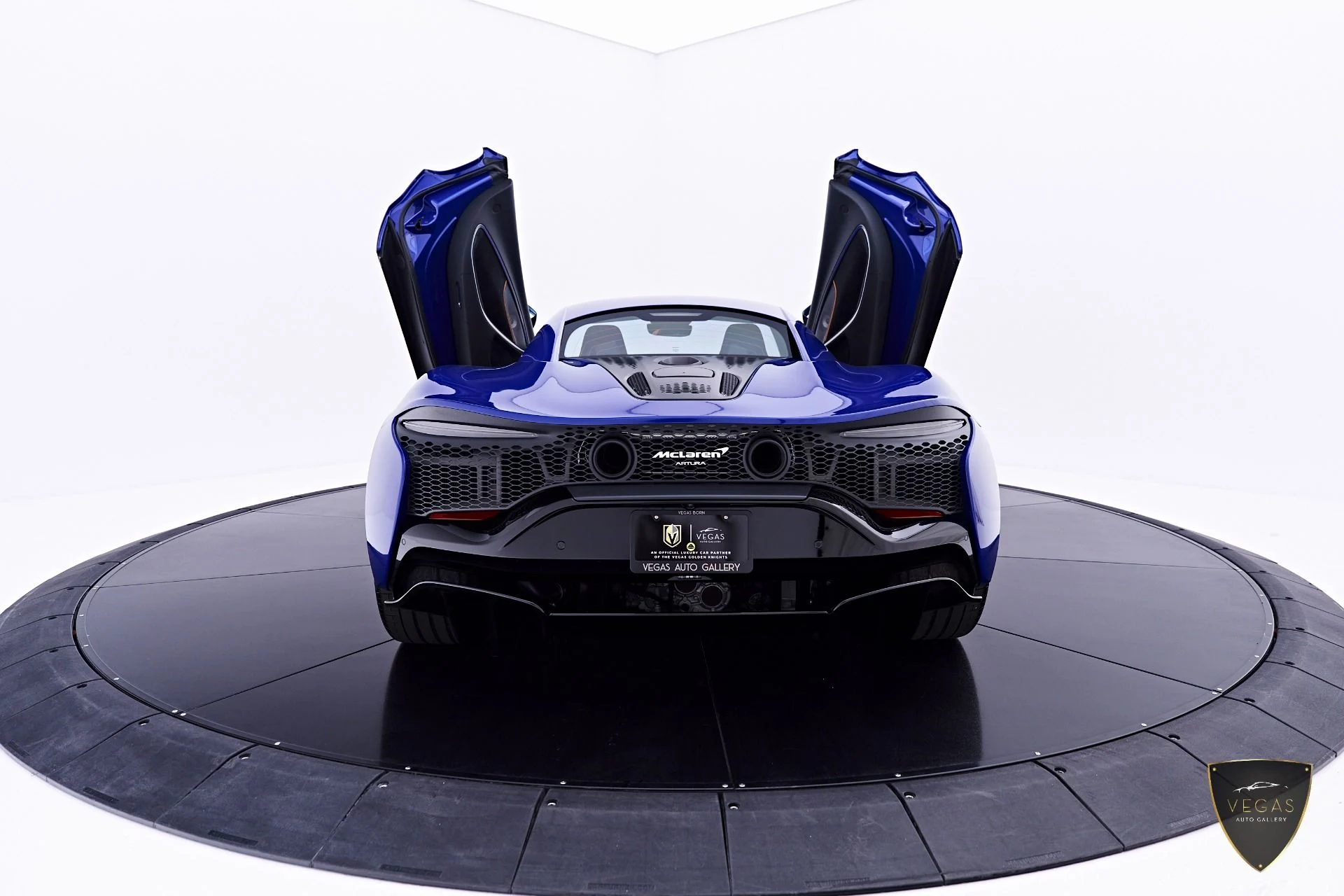 mph023_991576795_Used_2025_Mc_Laren_Artura_Performance_1782521445_8406aae51d