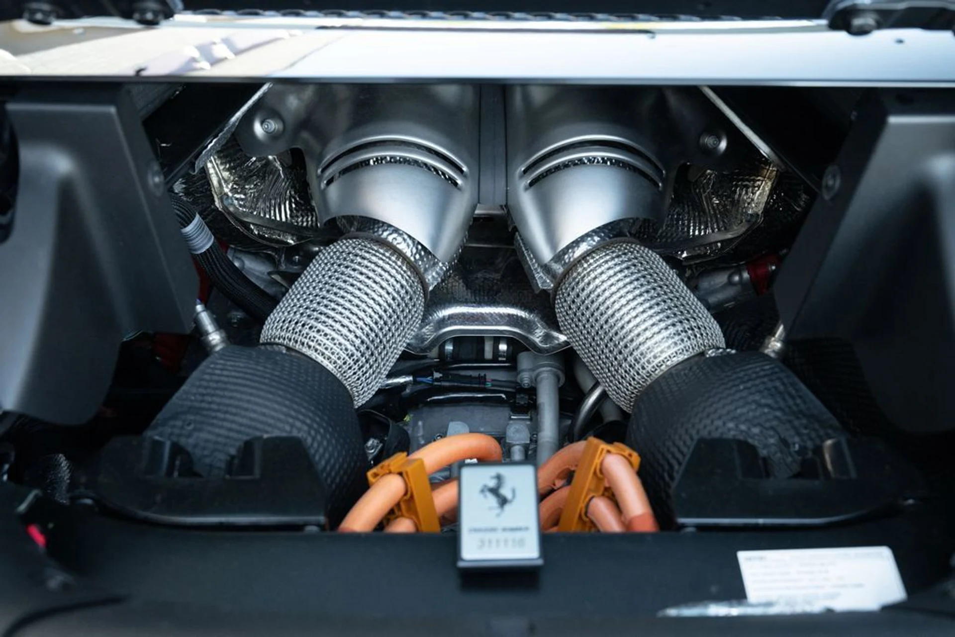 mph023_994688481_2ef6ee347704488699801177bb49910e_949340c298