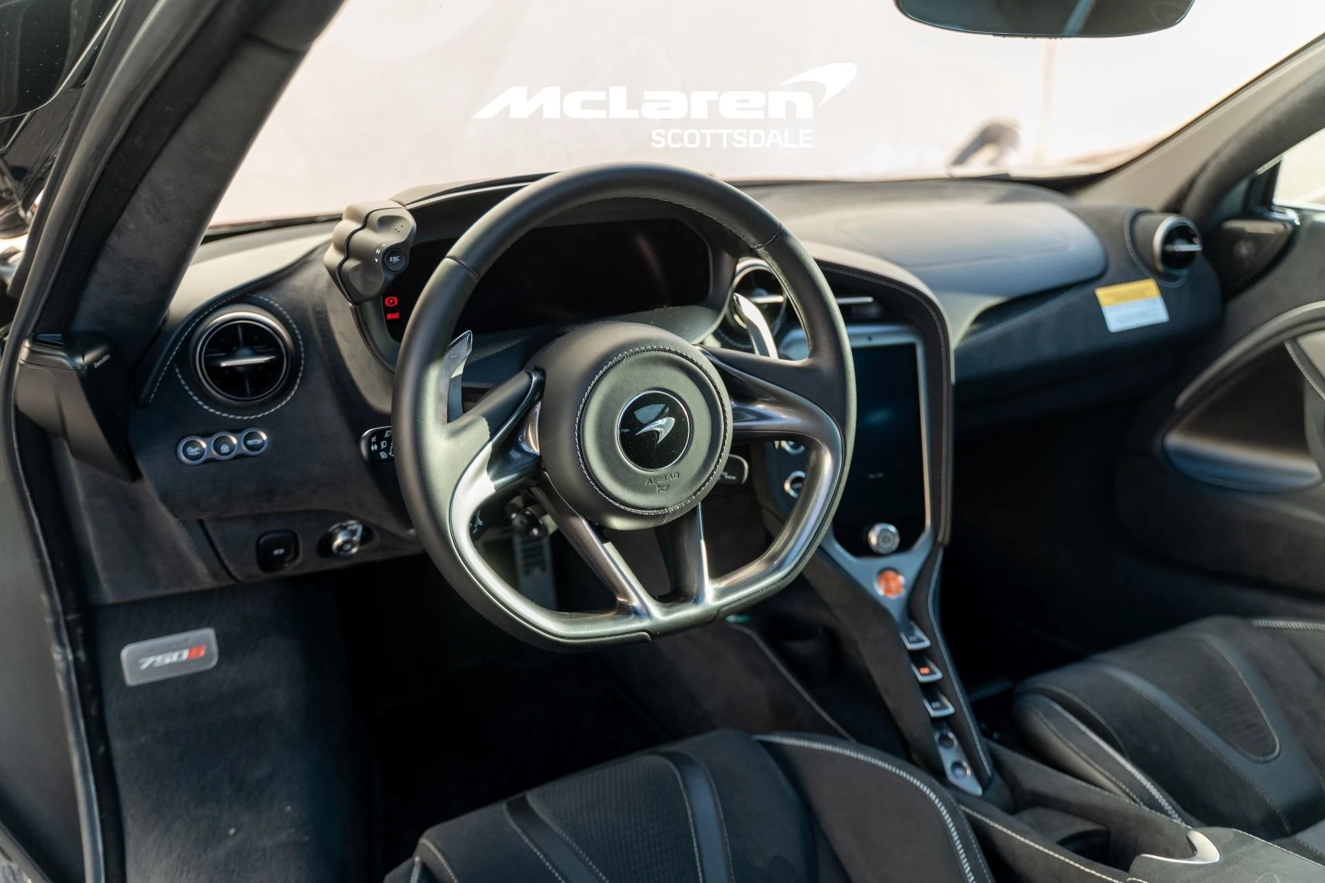 mph023_998077748_Used_2025_MCLAREN_750_S_1764565689_18a04f2dad