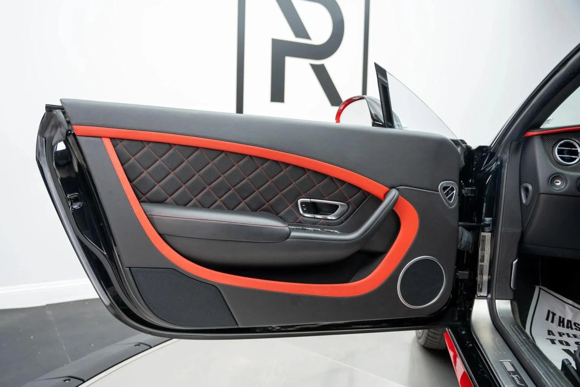 mph024_1000812103_0dd518547805682a76187a8984033377_c01b79d28c