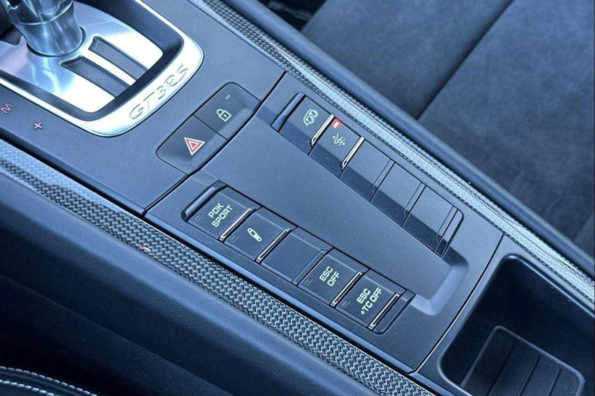 mph024_1013374186_jech_Jw_BJM_4v_Dob_I_Els_B_Eb_CB_6ep_M_38d5a7e7d6