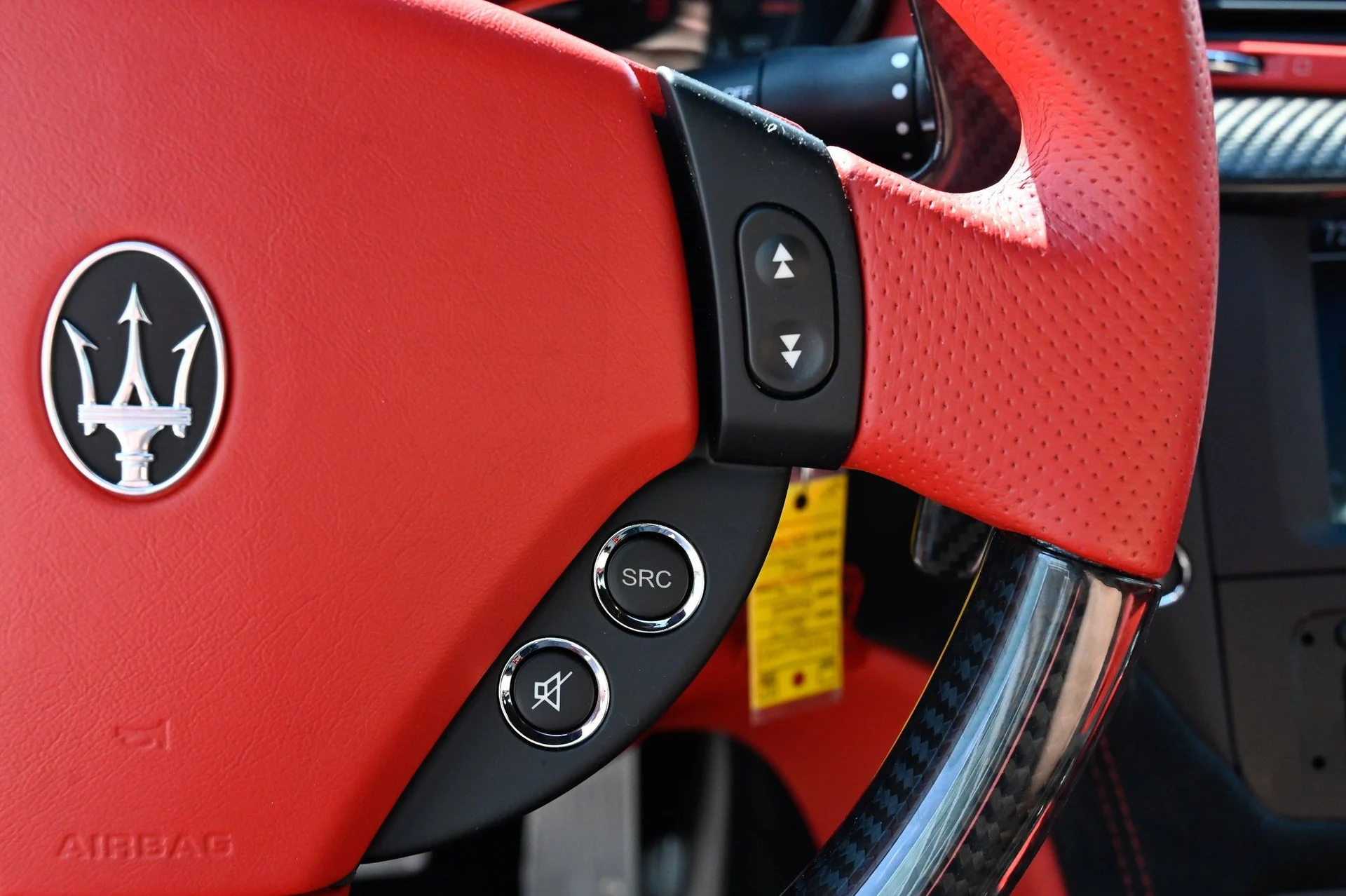 mph024_1023188662_24825071edc940f4807cba2e01c7e921_75207ff803