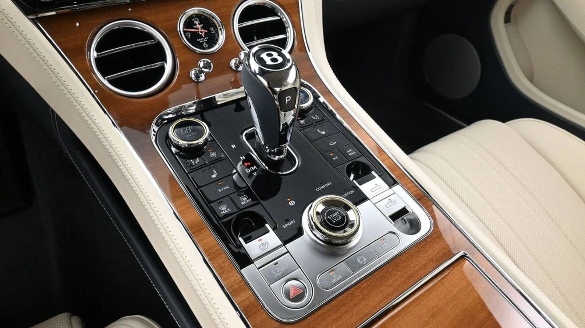 mph024_1024974662_53616a16448a9a4e1a2b36646b4b3d51x_104948ab5c