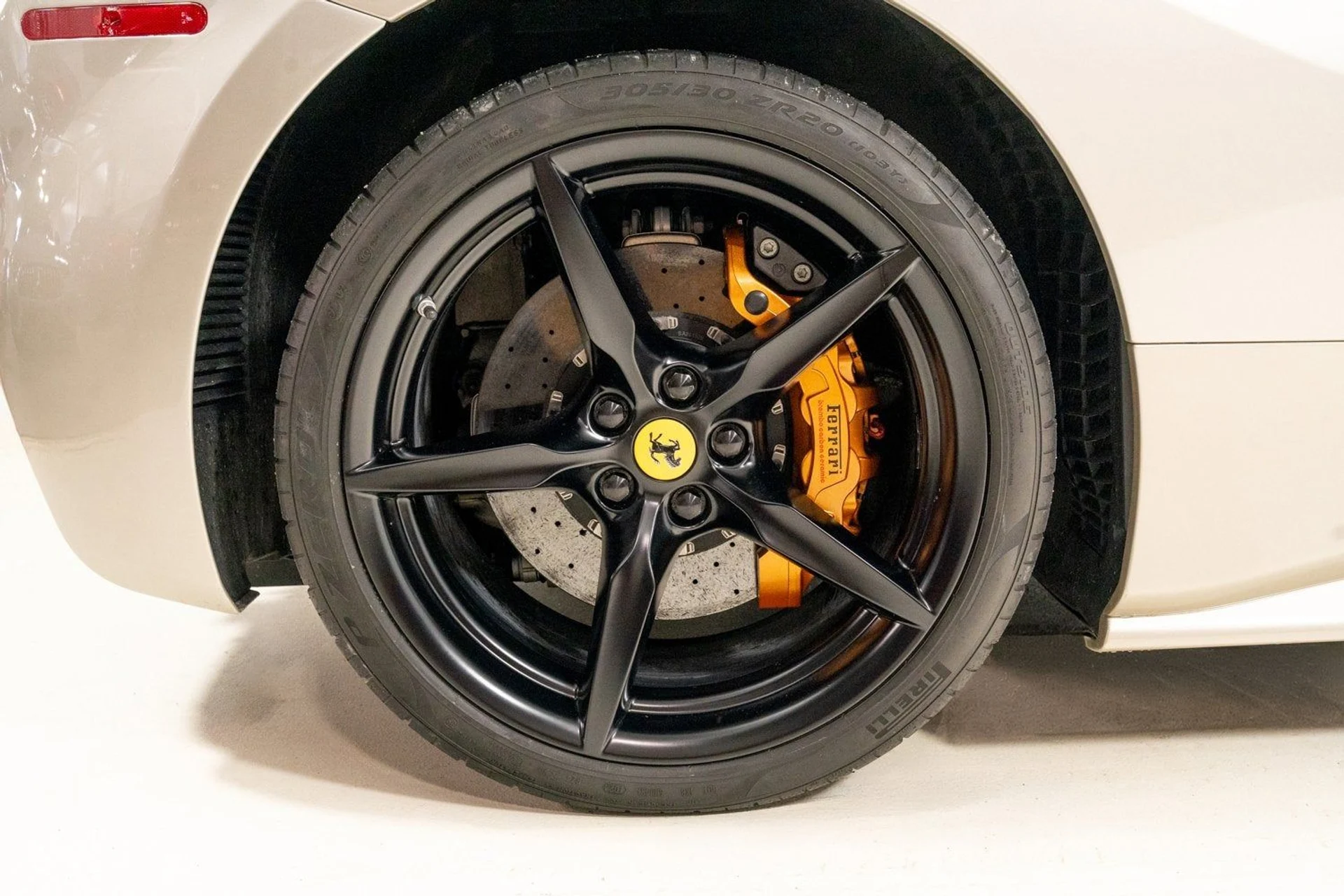 mph024_1027704363_e11b5b28590d42e0a67ff886c5dfdaa6_42779543c8