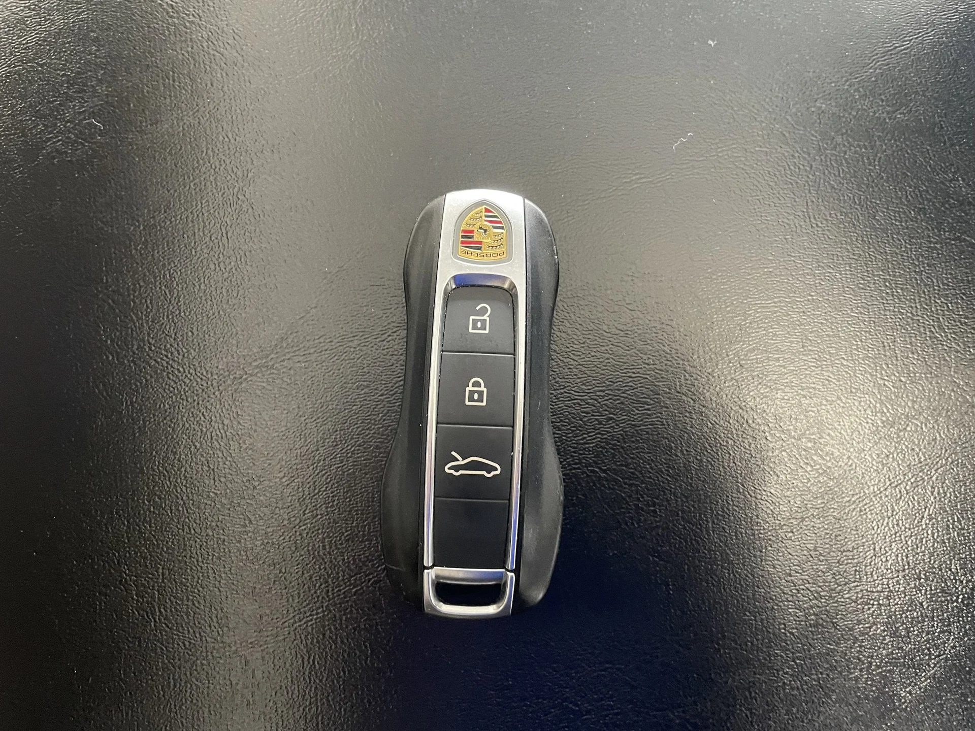 mph024_1029446429_fe71623cbfd9f4e4af8d0e08f45b7219x_79f7045011