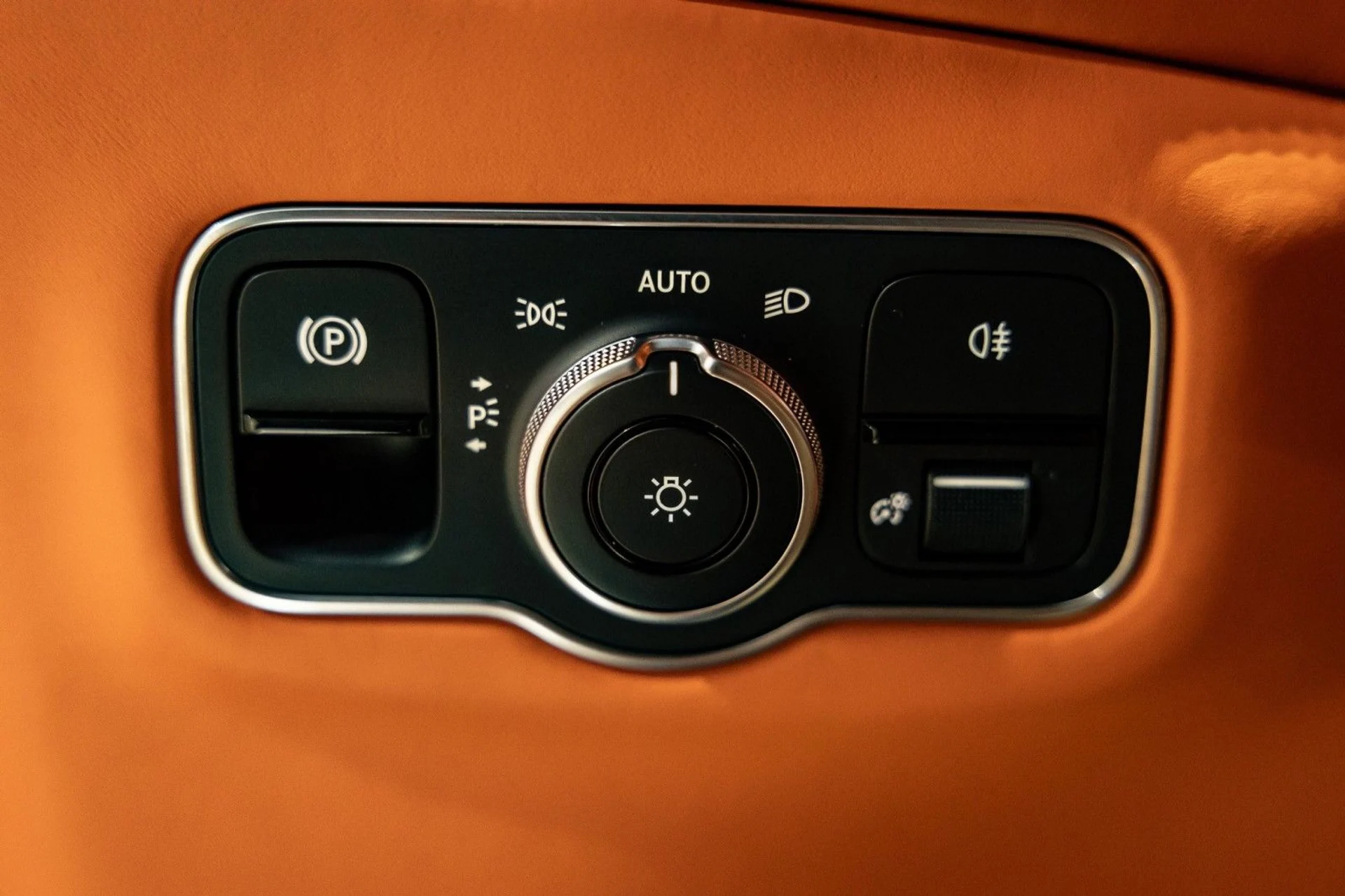 mph024_1033629738_f_Q_ed4521219c