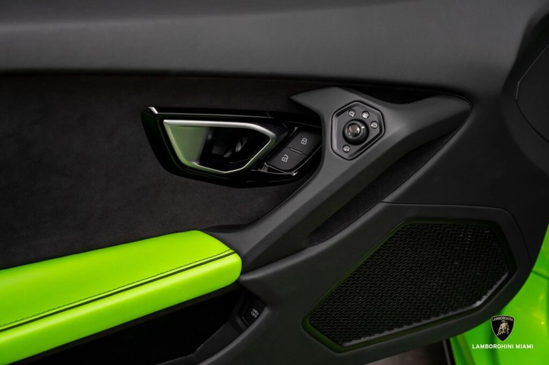 mph024_1033771998_89cb70bdf83aaef44ca29d9383c6352a_cabe1f8f80