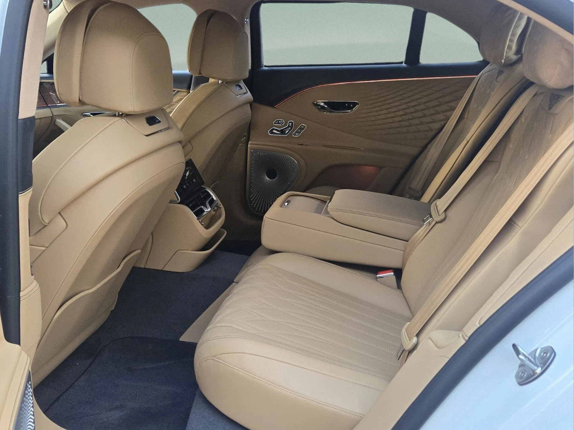 mph024_1036423892_bfa049613f6ecb4825bdb97100402d99x_8dd854ad0d