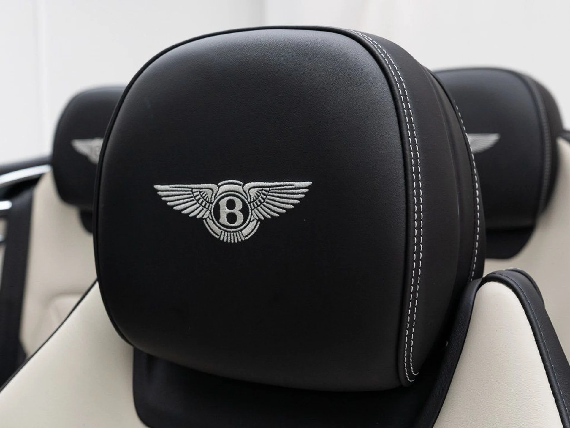 mph024_1037612884_74e12b25ba764bdcbb5b50f768c96f6d_4f589f95ff