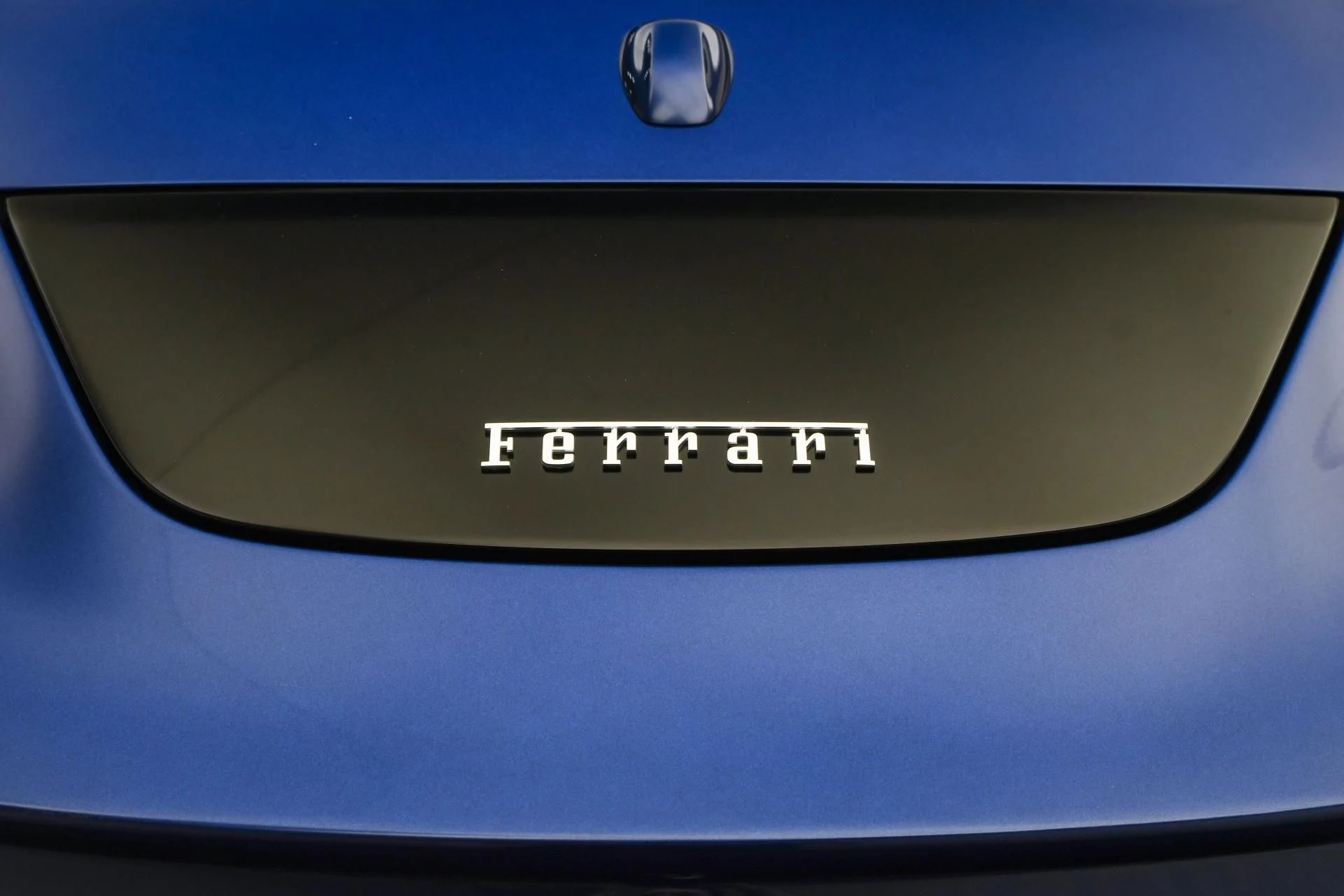 mph024_1040369598_Used_2025_Ferrari_Roma_Spider_Spider_1754640489_4151b81707