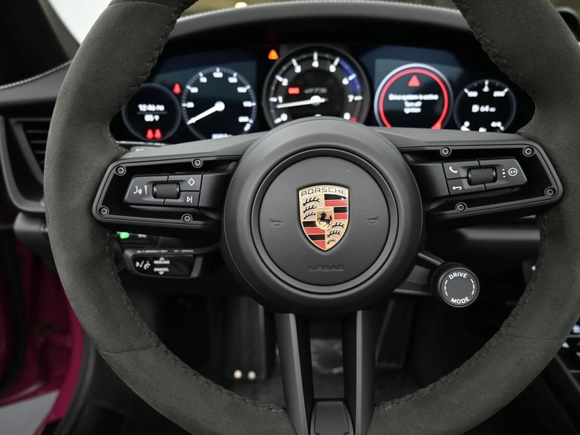 mph024_1042466909_8d1a06e44be1c91ab5b736241bf7c4bf_f3c6f398e6